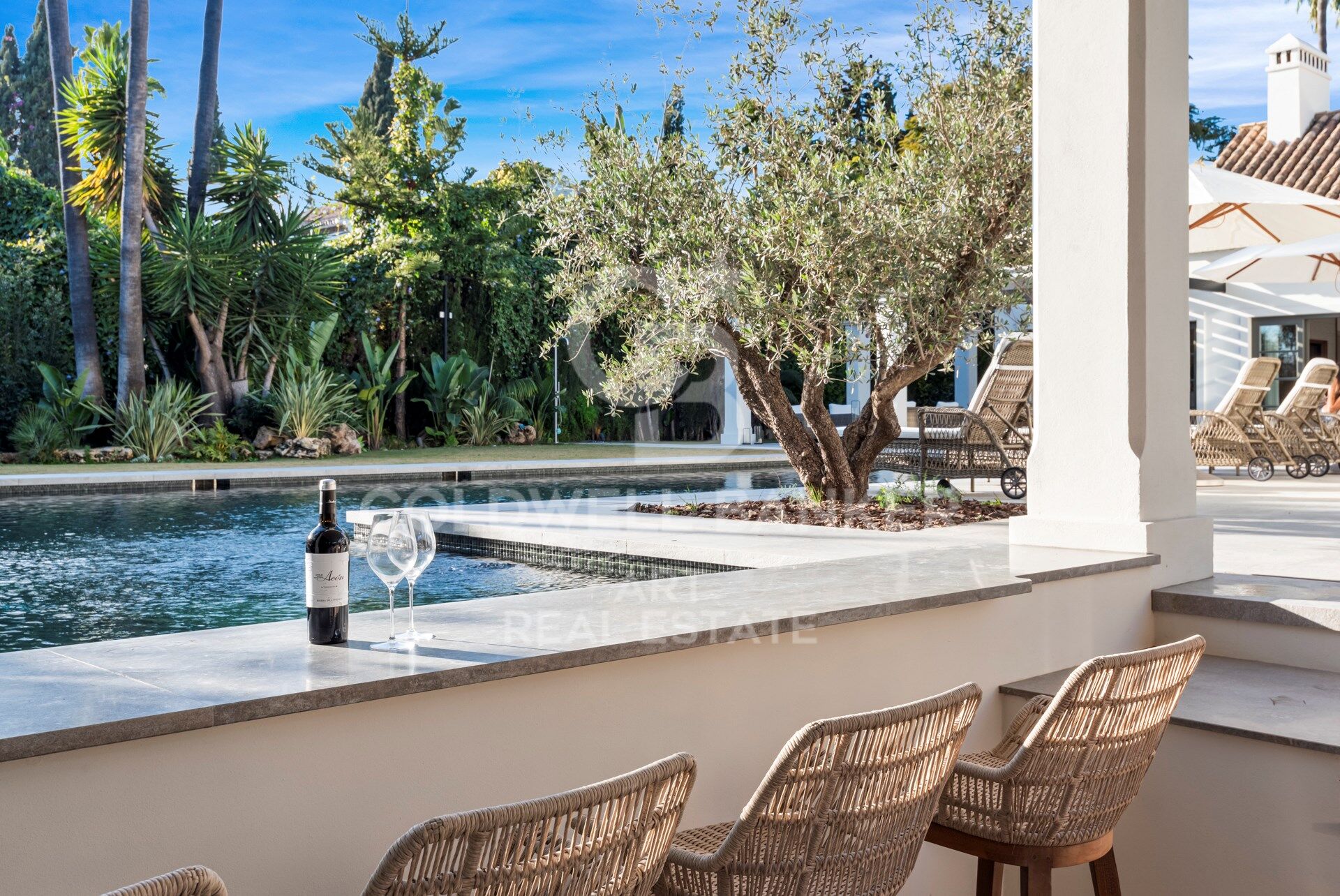 Spectaculaire maison moderne à Nueva Andalucia