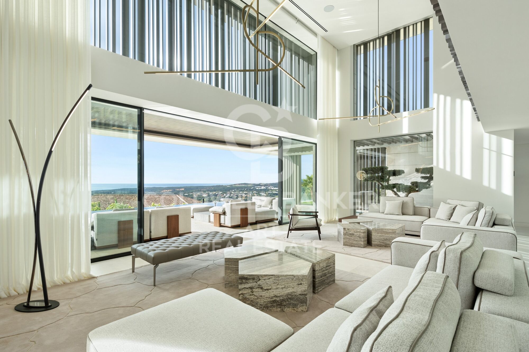 Contemporary Luxury Residence with Panoramic Views in La Reserva de Sotogrande