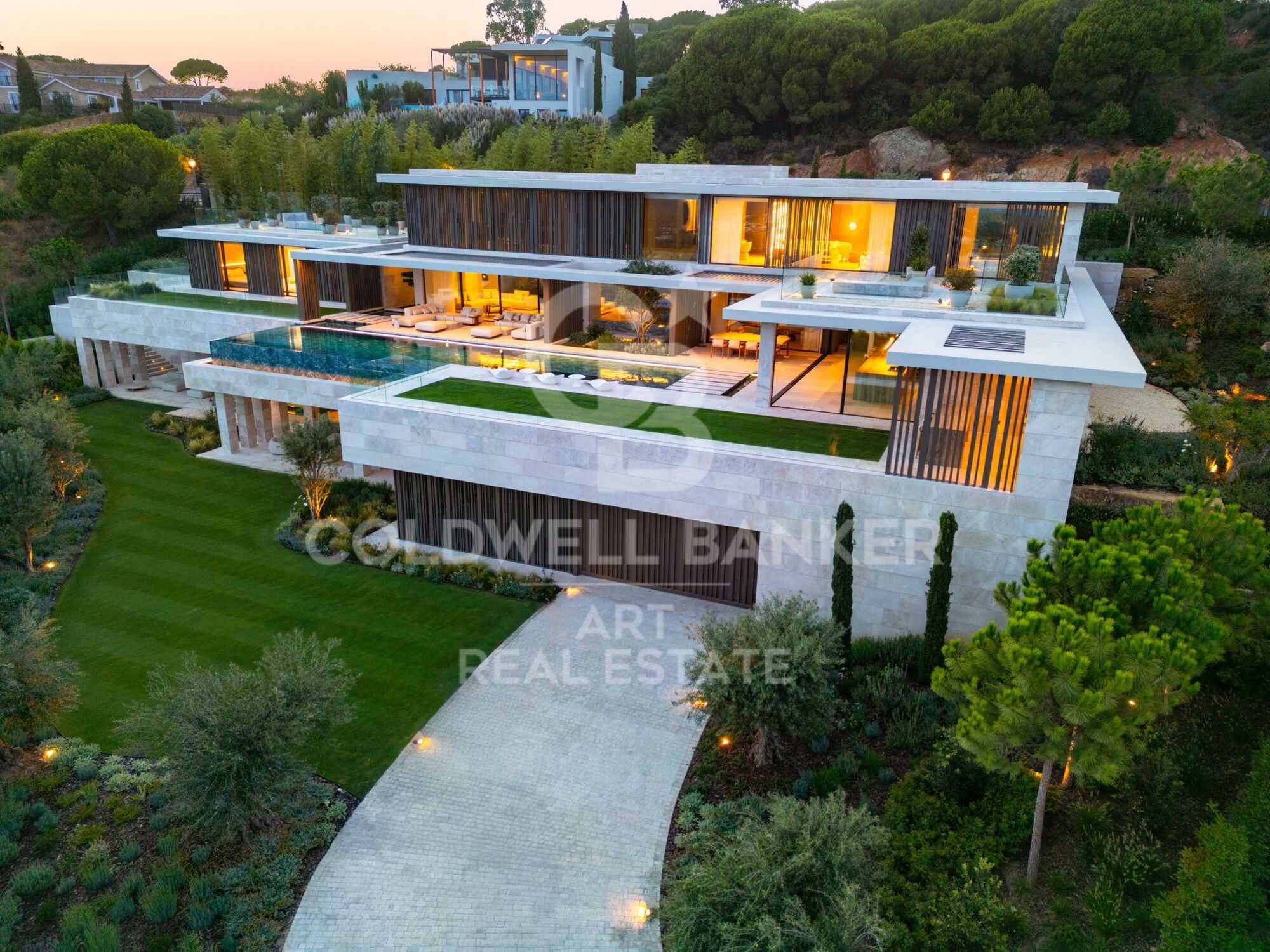 Contemporary Luxury Residence with Panoramic Views in La Reserva de Sotogrande