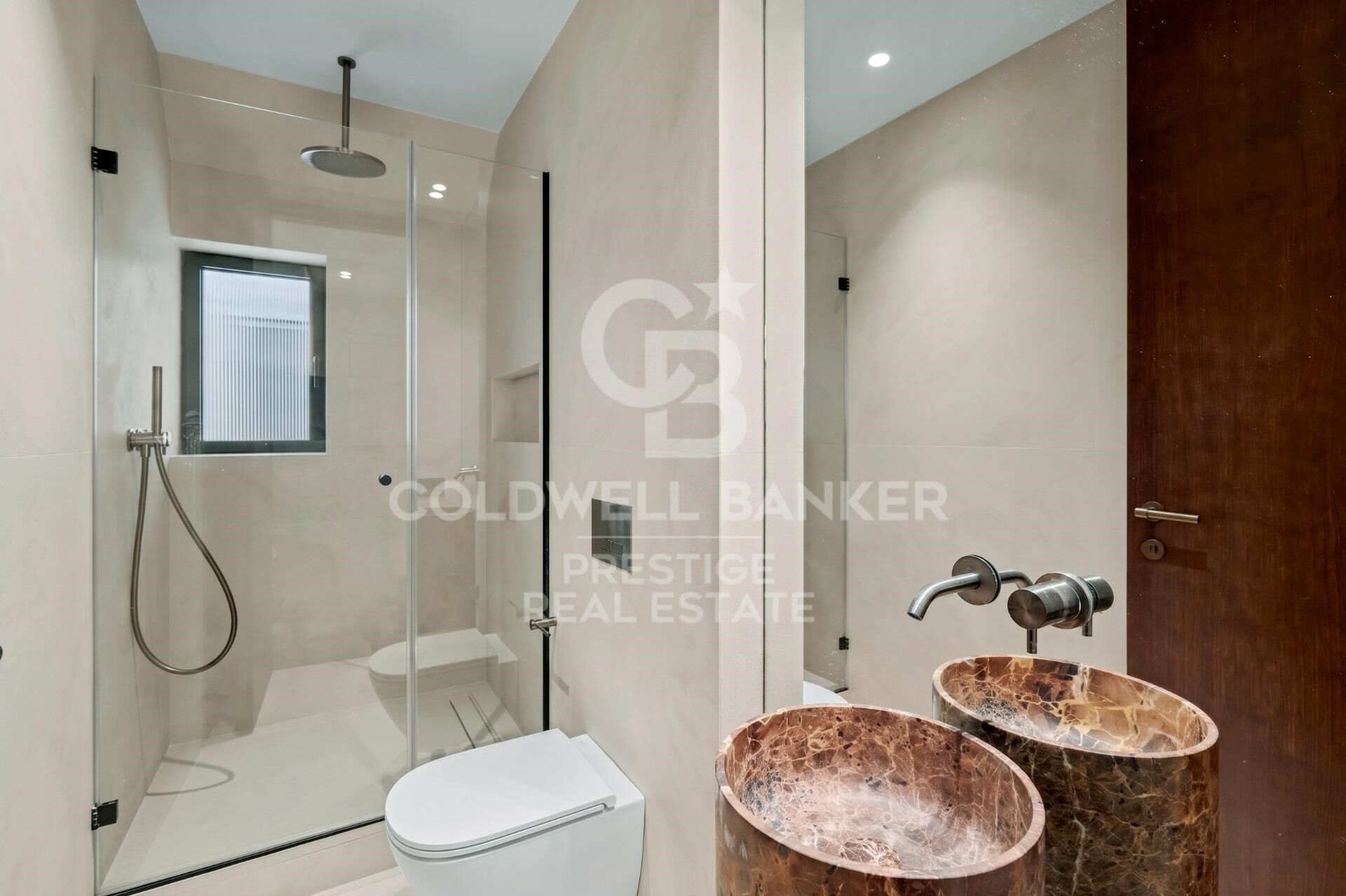 Exclusiva vivienda de lujo reformada con terraza y suite con hammam en Turó Park, Barcelona