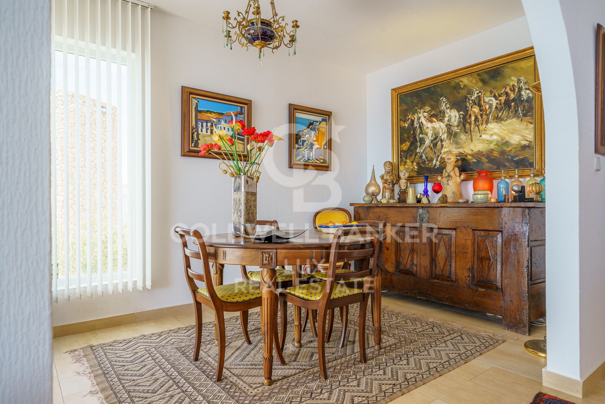 Villa avec magnifique vue unique et exceptionnelle sur la Baie de Roses