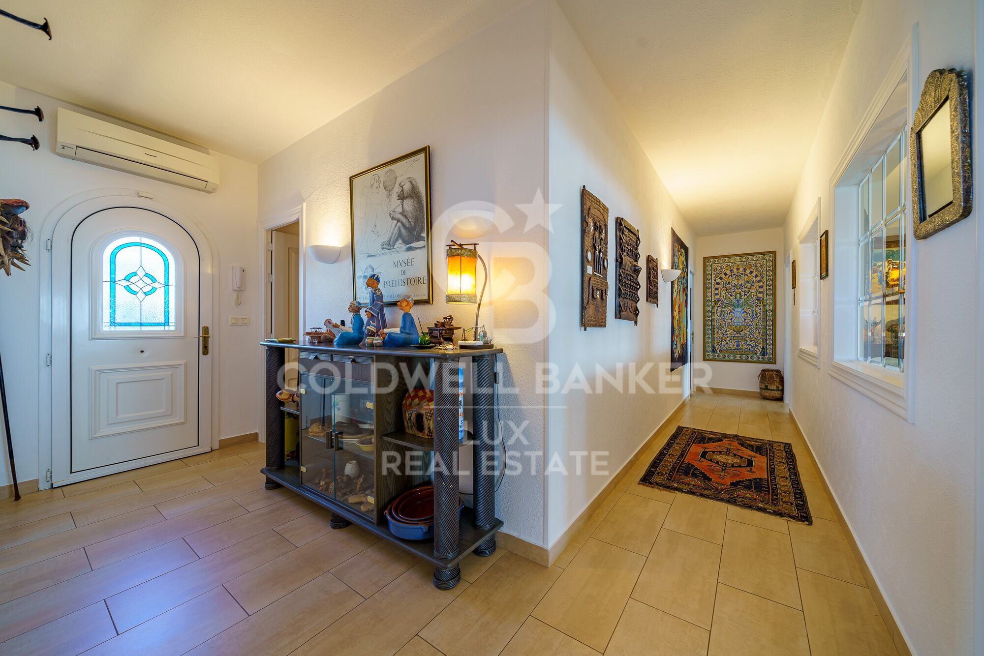 Villa con magnífica y única vista sobre la Bahia de Roses