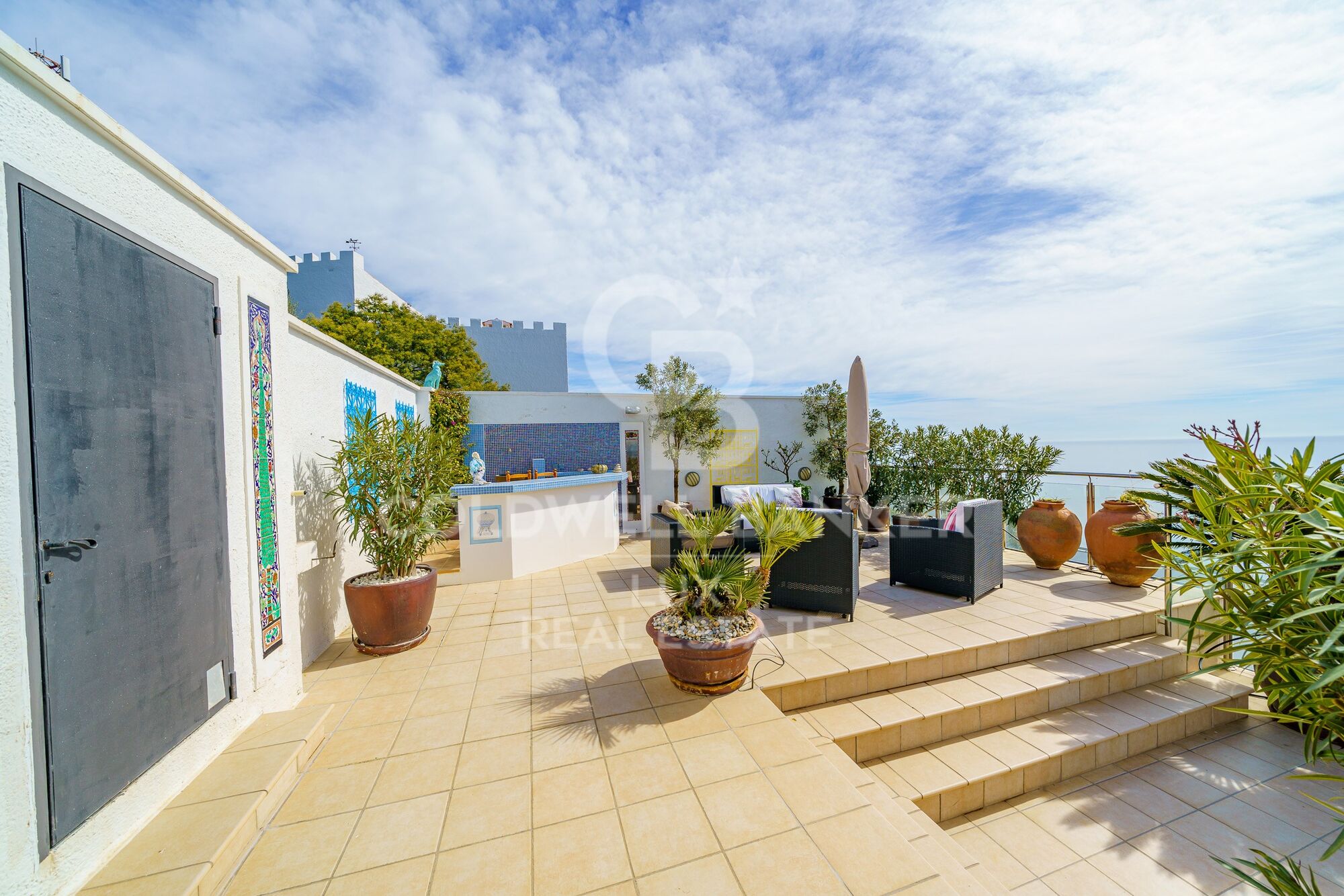 Villa con magnífica y única vista sobre la Bahia de Roses