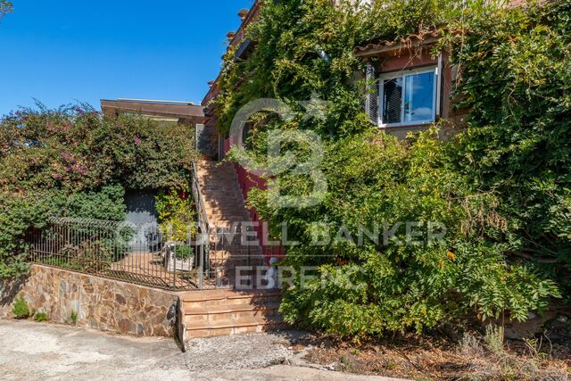 Wonderful house with the possibility of dividing for sale in Vallvidrera