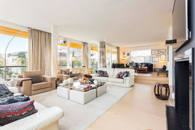 Penthouse for rent in Pedralbes