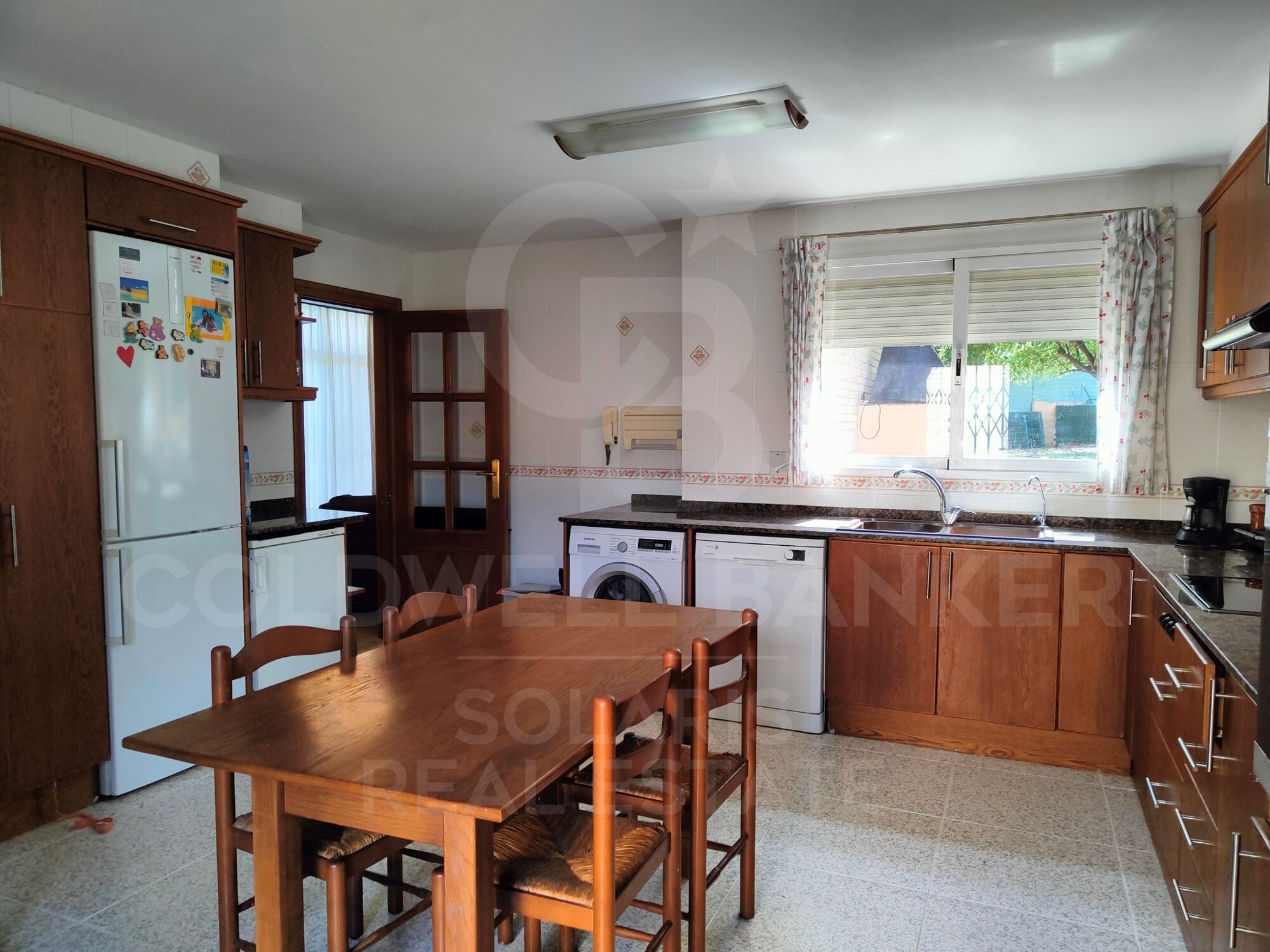 Villa with sea views in Alfinach