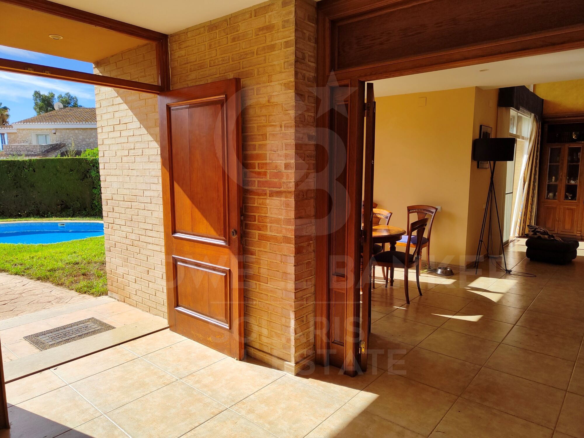 Maison avec vue sur la mer à Alfinach