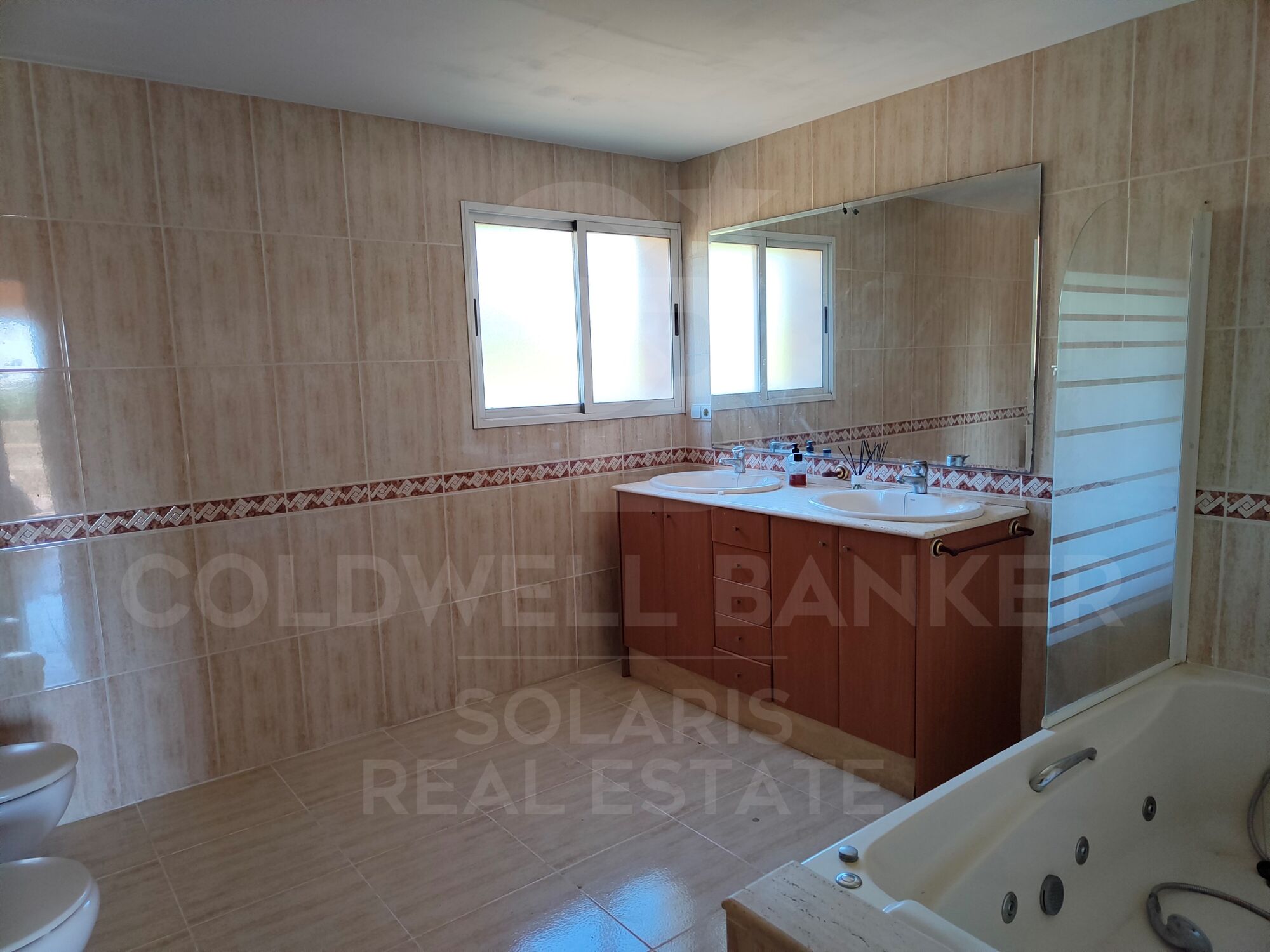 Casa con vistas al mar en Alfinach