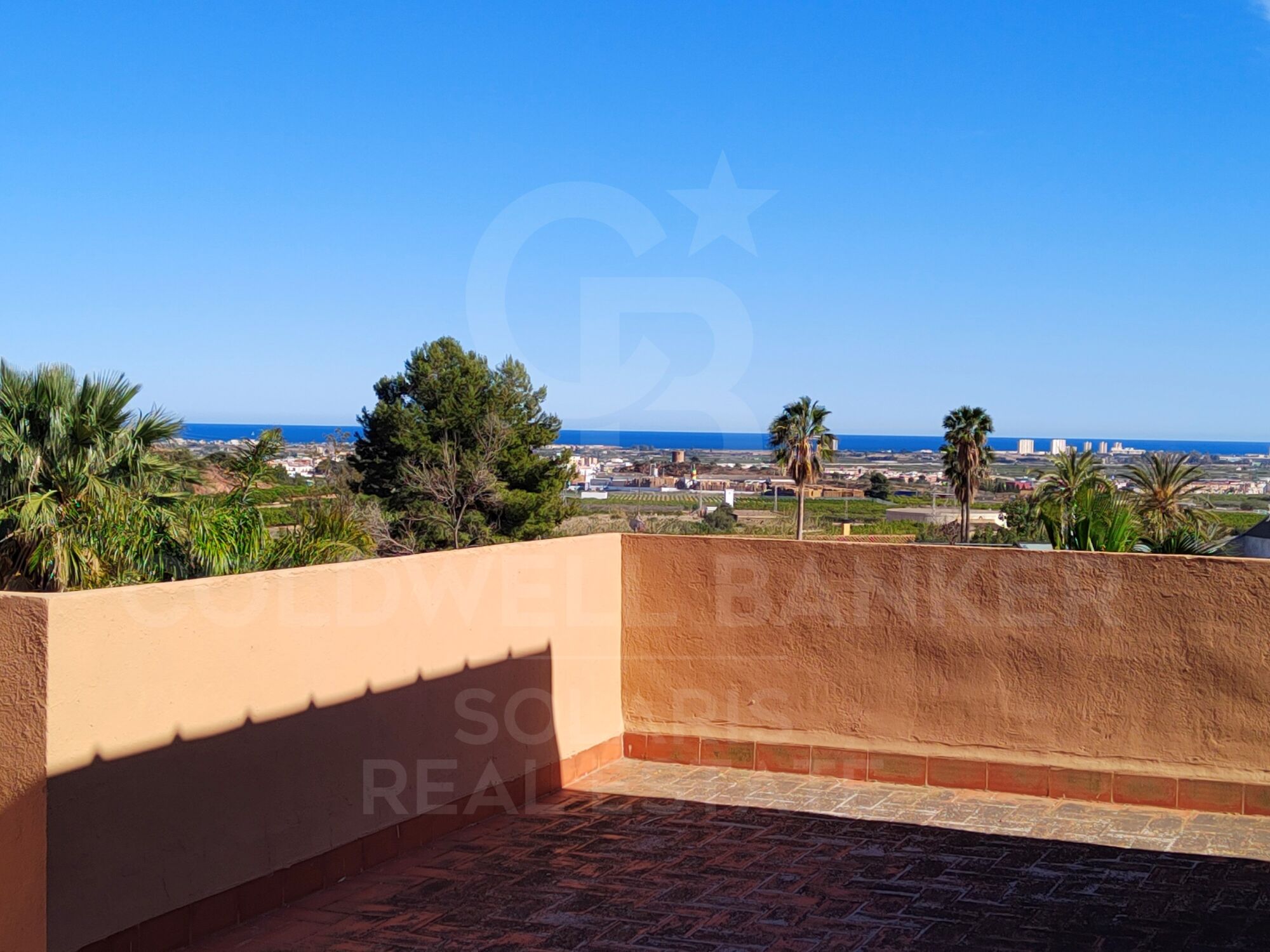 Casa con vistas al mar en Alfinach