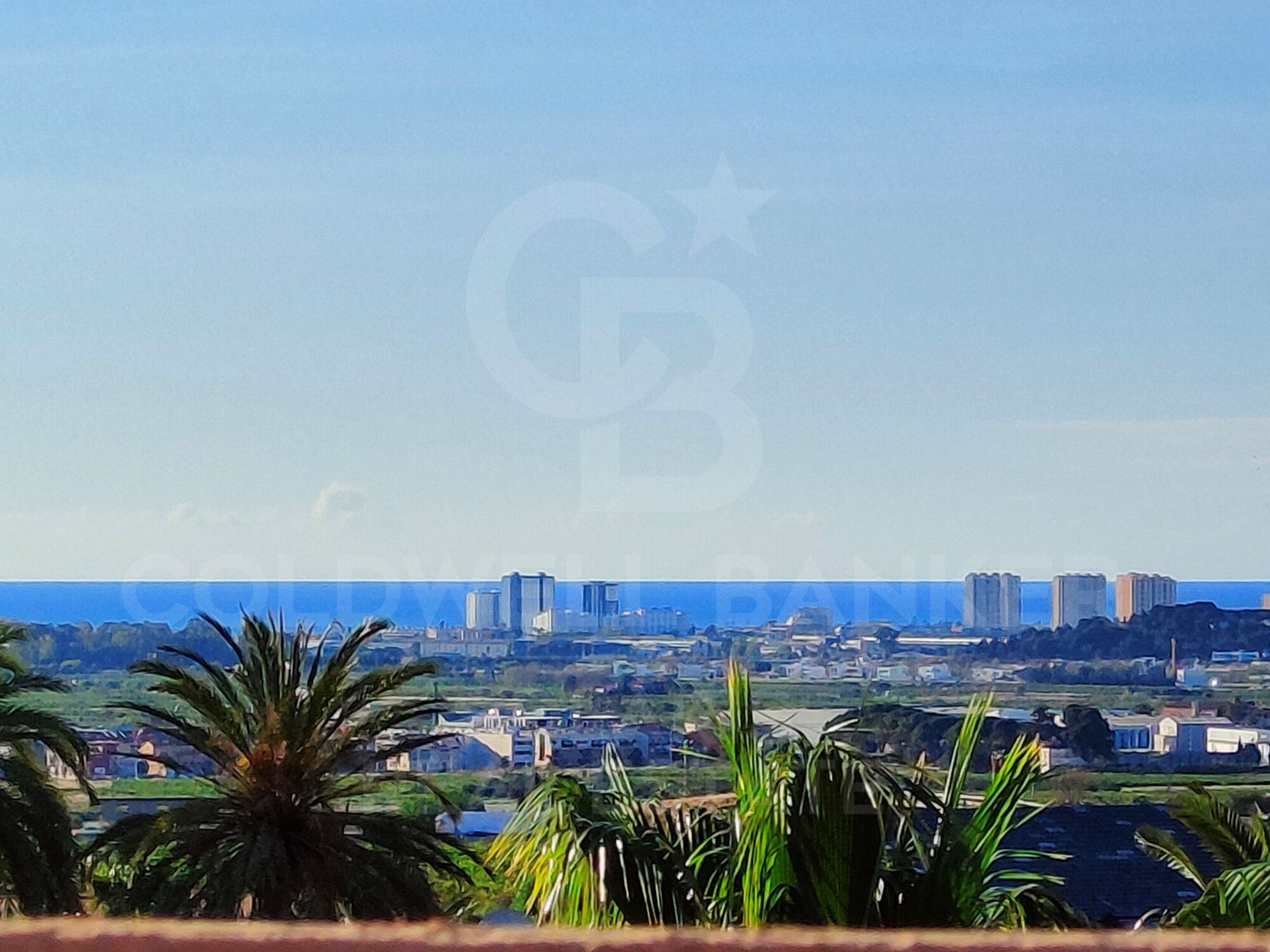 Casa con vistas al mar en Alfinach