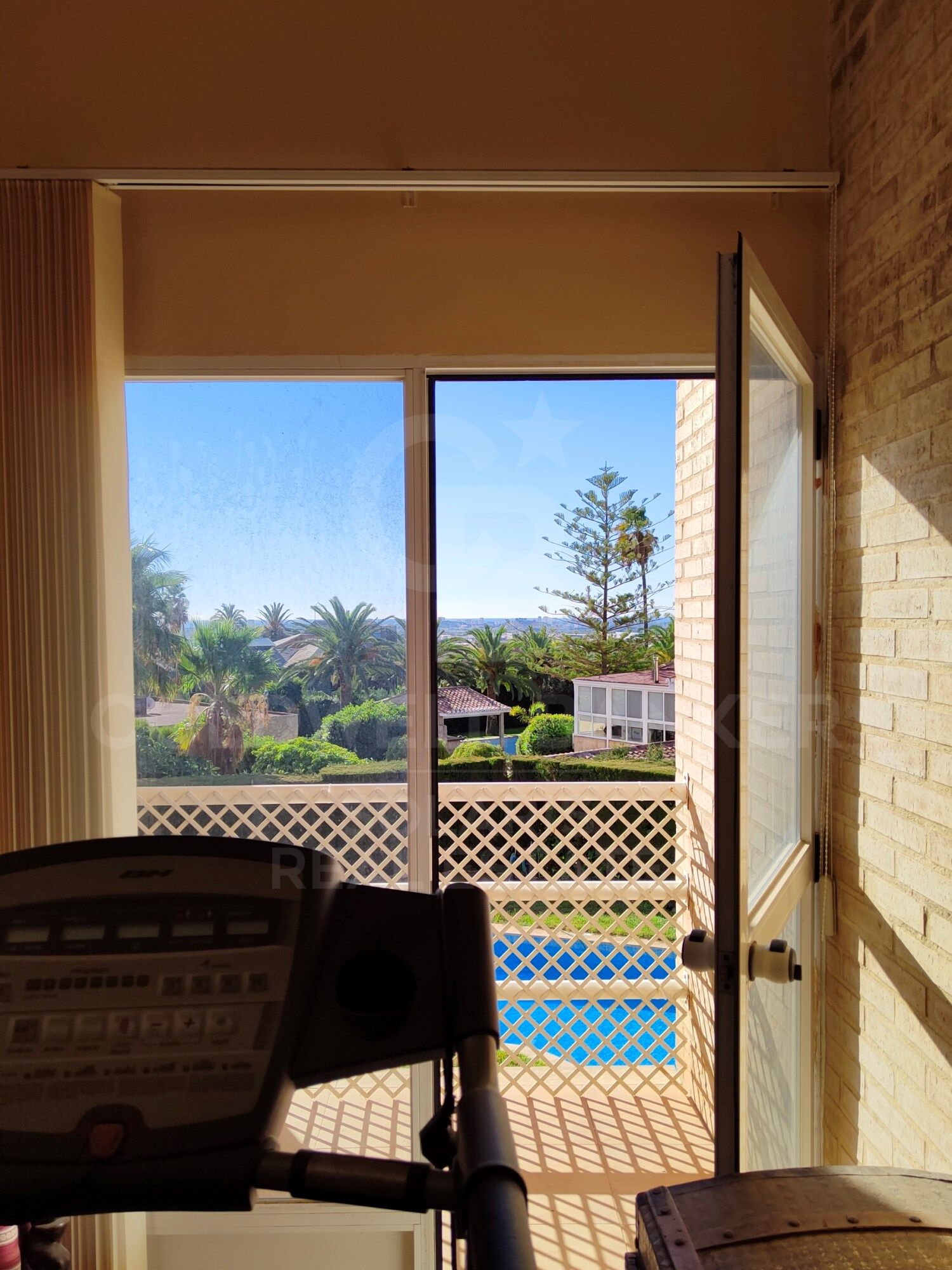 Casa con vistas al mar en Alfinach