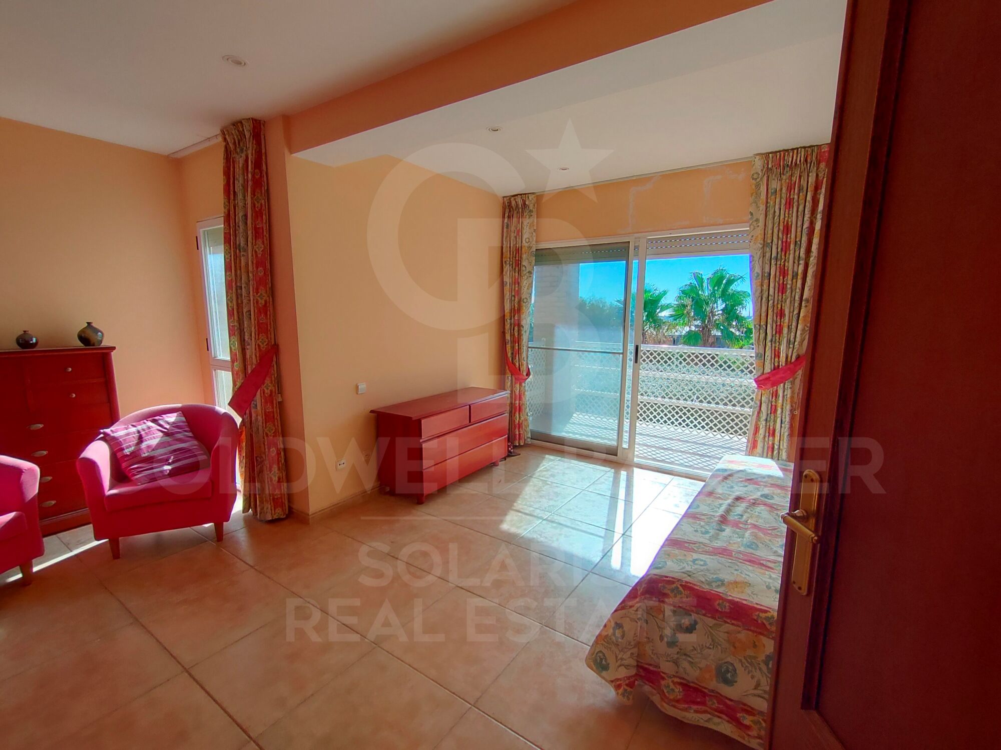 Villa with sea views in Alfinach