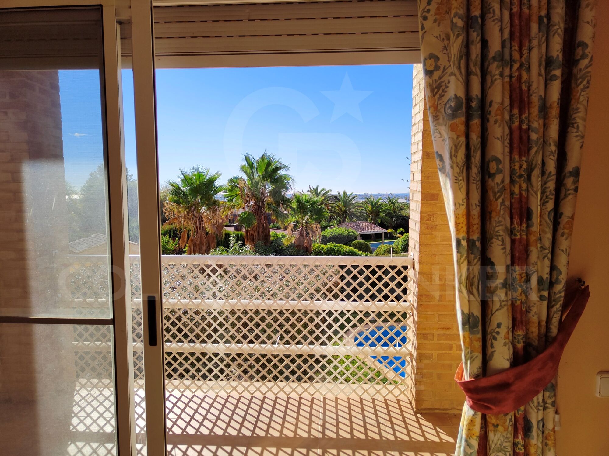 Maison avec vue sur la mer à Alfinach