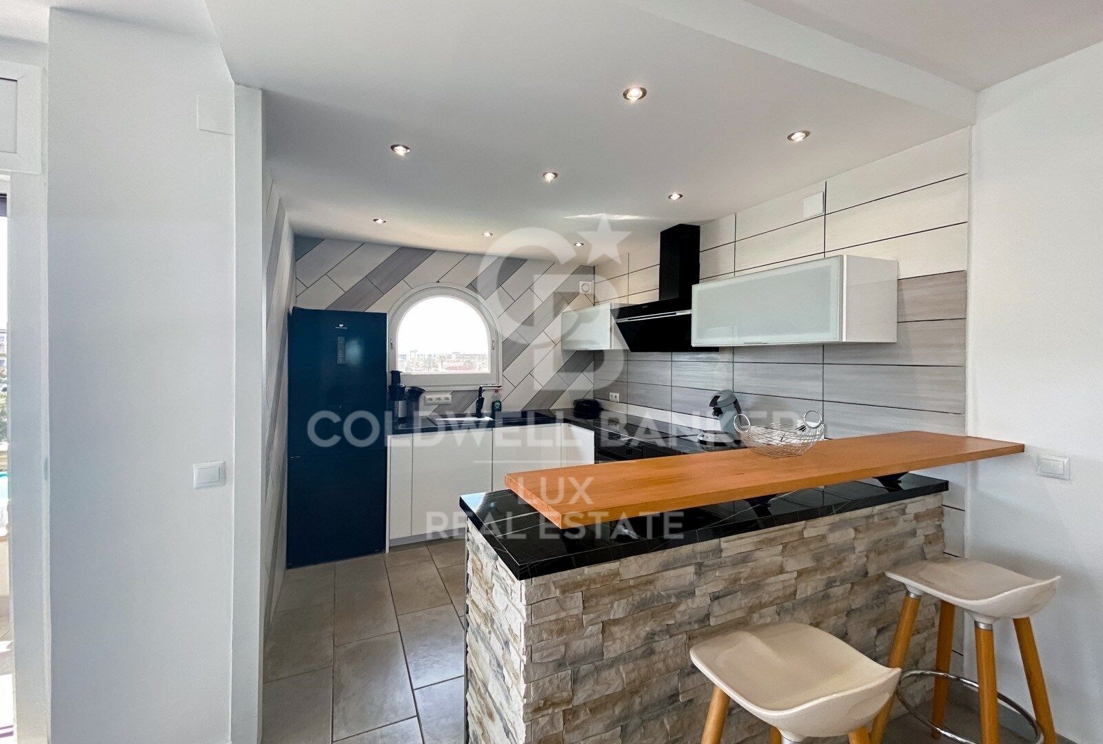 Exclusivo piso con amarre y vistas al golfo de Rosas, Empuriabrava