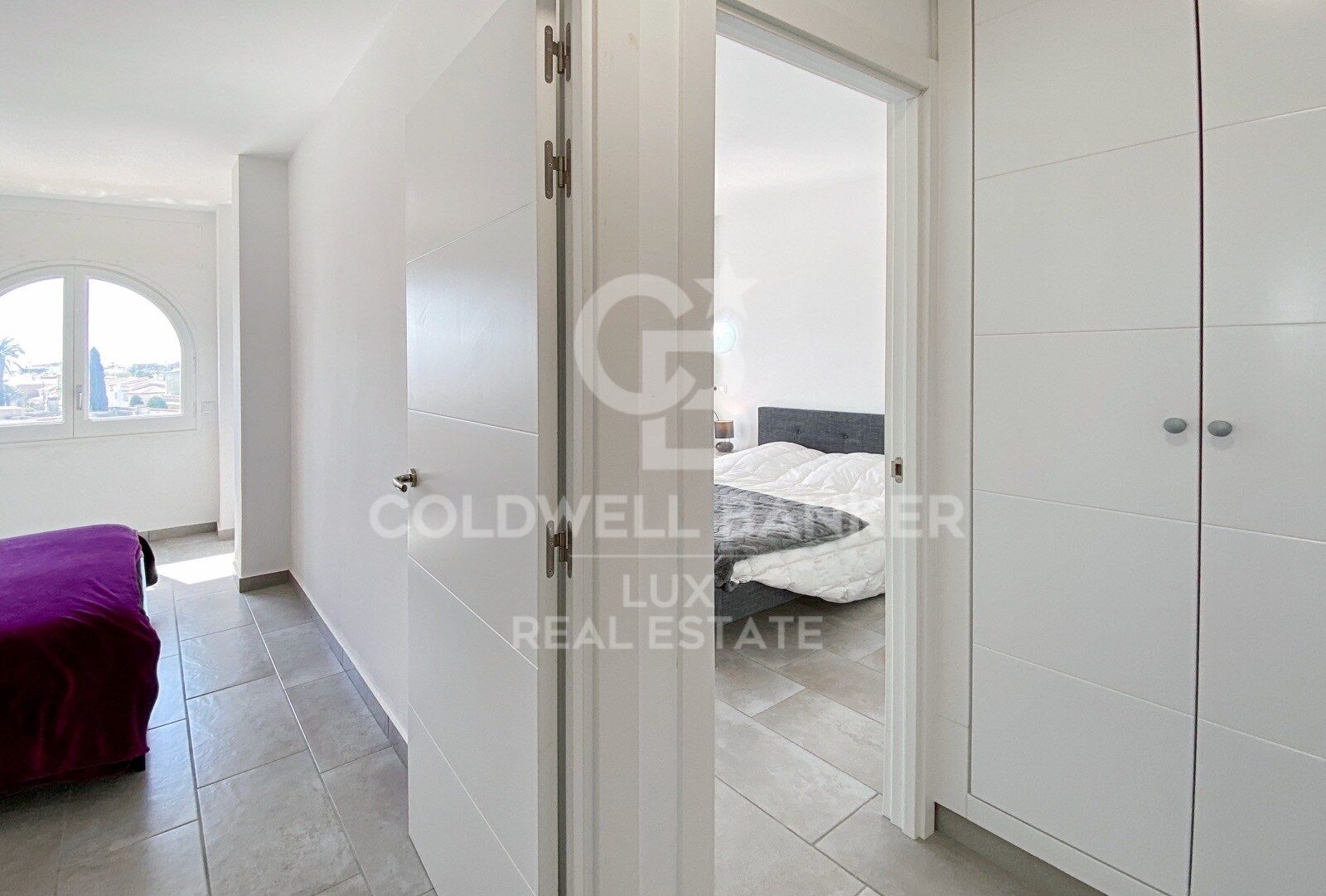 Exklusive Wohnung mit Bootsanlegestelle und Blick auf den Golf von Roses in Empuriabrava