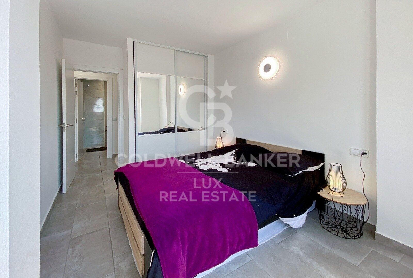 Exklusive Wohnung mit Bootsanlegestelle und Blick auf den Golf von Roses in Empuriabrava