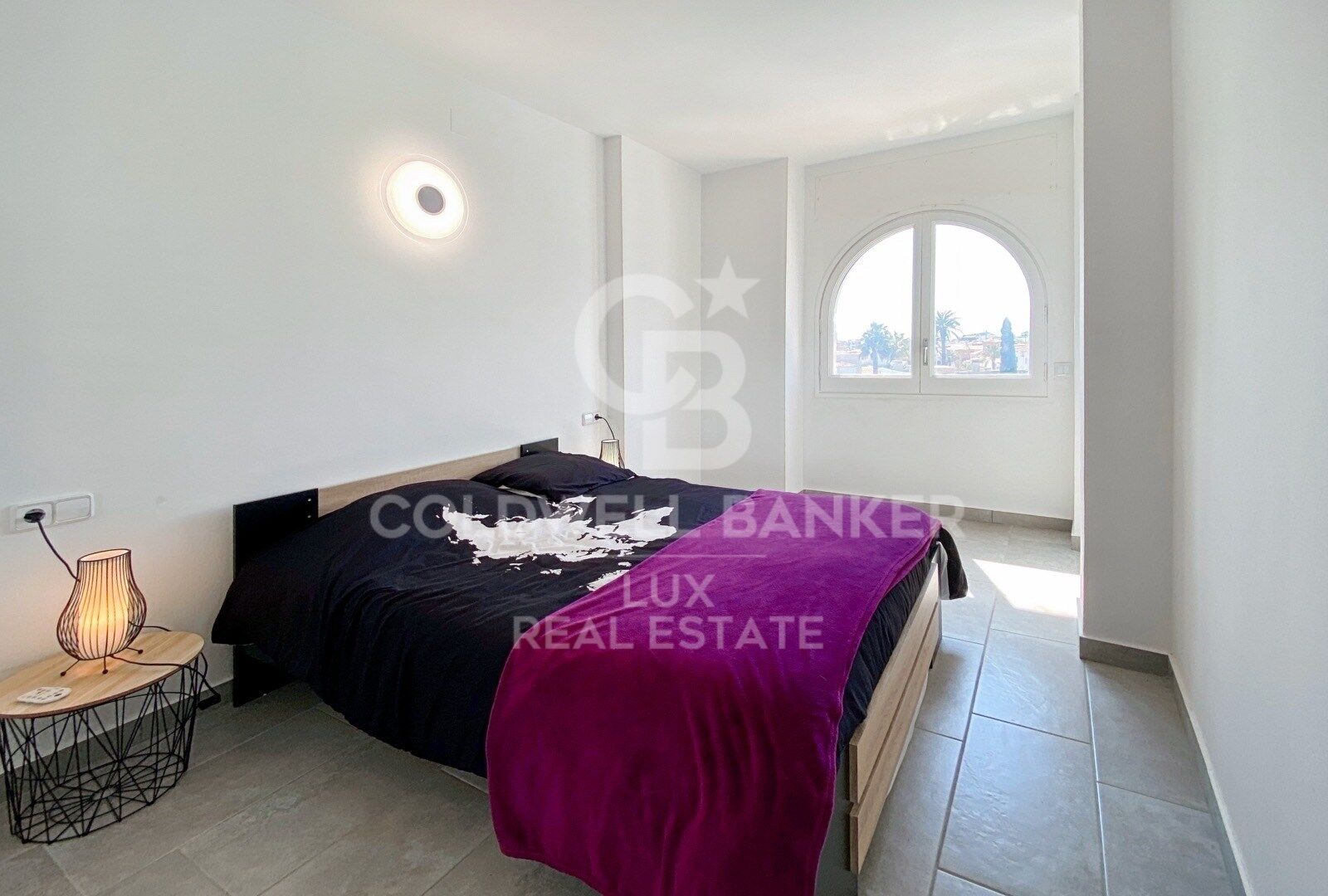 Exklusive Wohnung mit Bootsanlegestelle und Blick auf den Golf von Roses in Empuriabrava