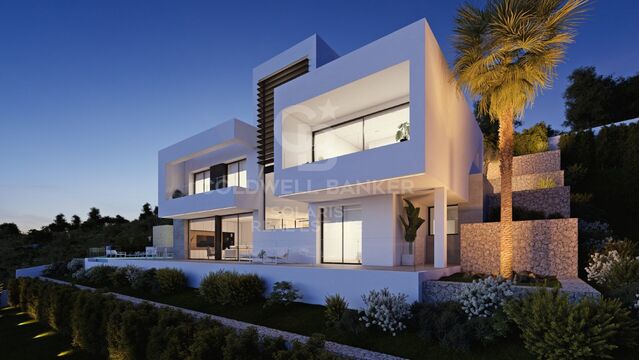 Luxury 4 bedroom villa with sea views in Altea Hills