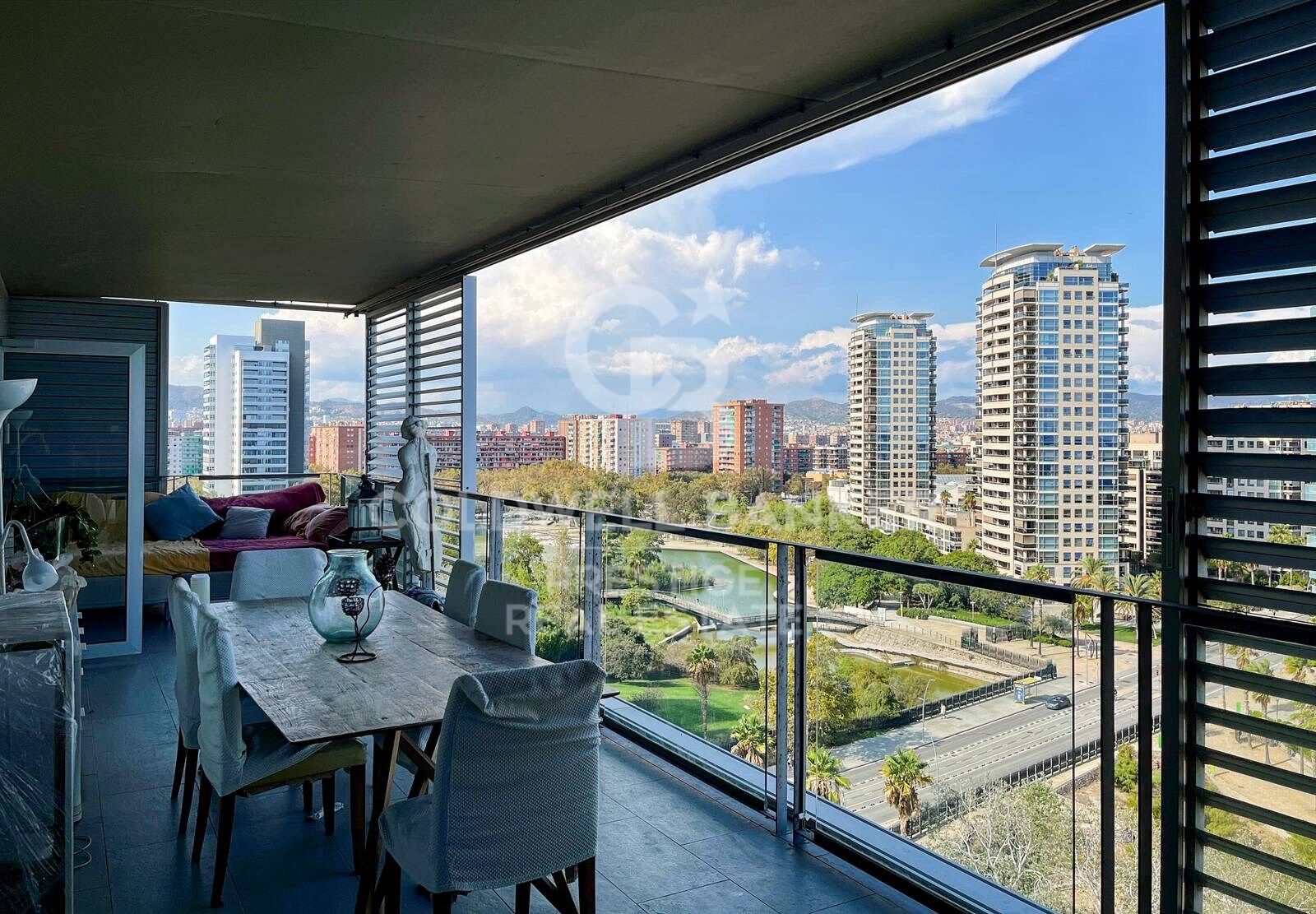 Tourist licensed flat with sea front terrace for sale