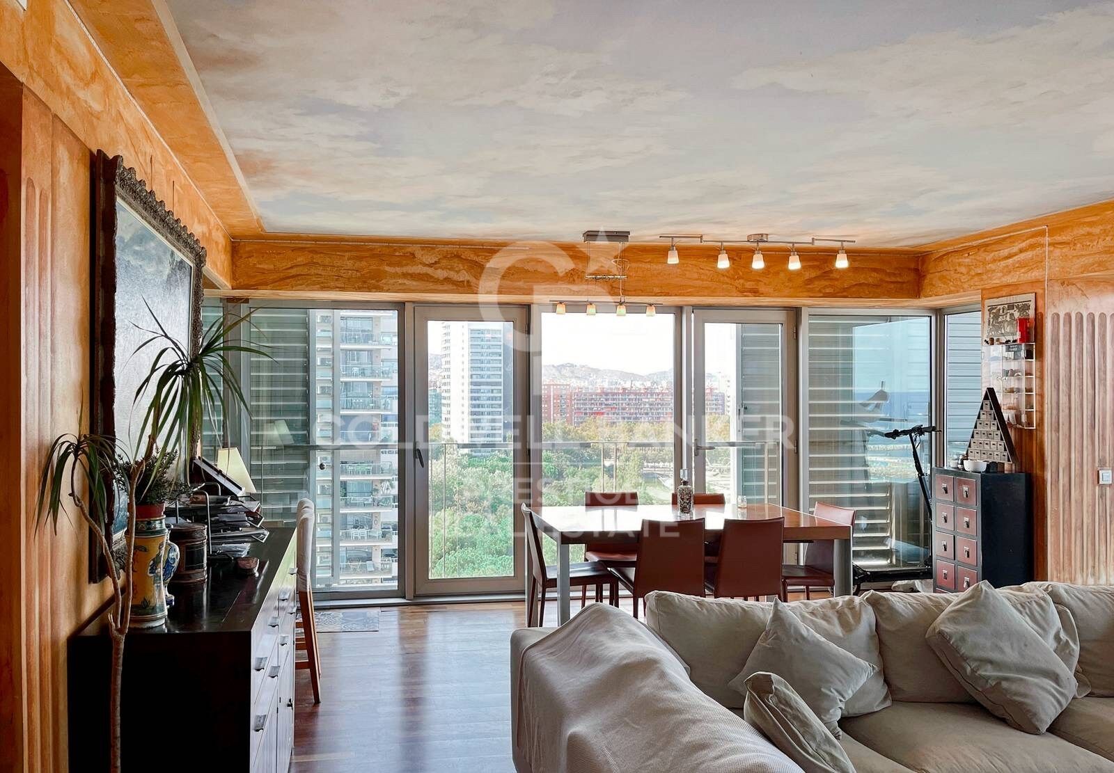 Wohnung mit Touristenlizenz mit Terrasse mit Blick auf das Meer