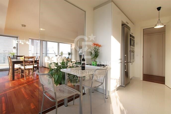 Wohnung mit Touristenlizenz mit Terrasse mit Blick auf das Meer