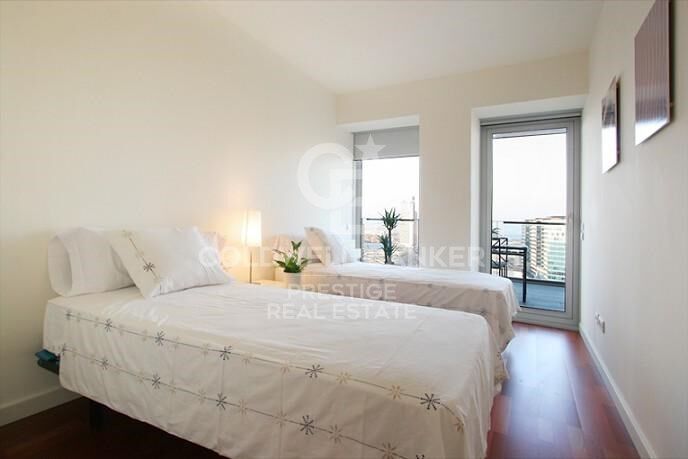 Wohnung mit Touristenlizenz mit Terrasse mit Blick auf das Meer