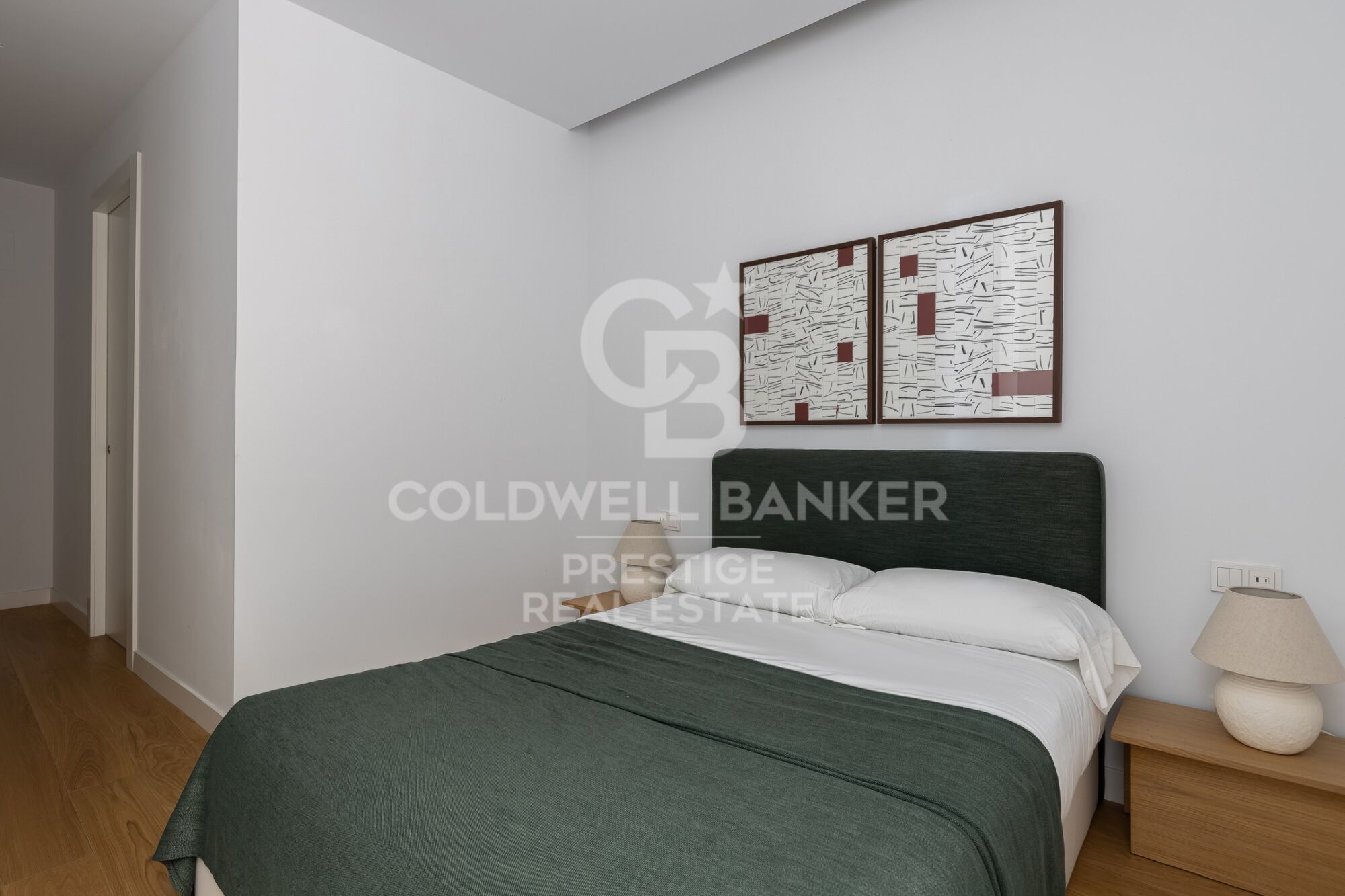 Luxury development with swimming pool in Paseo de Gracia
