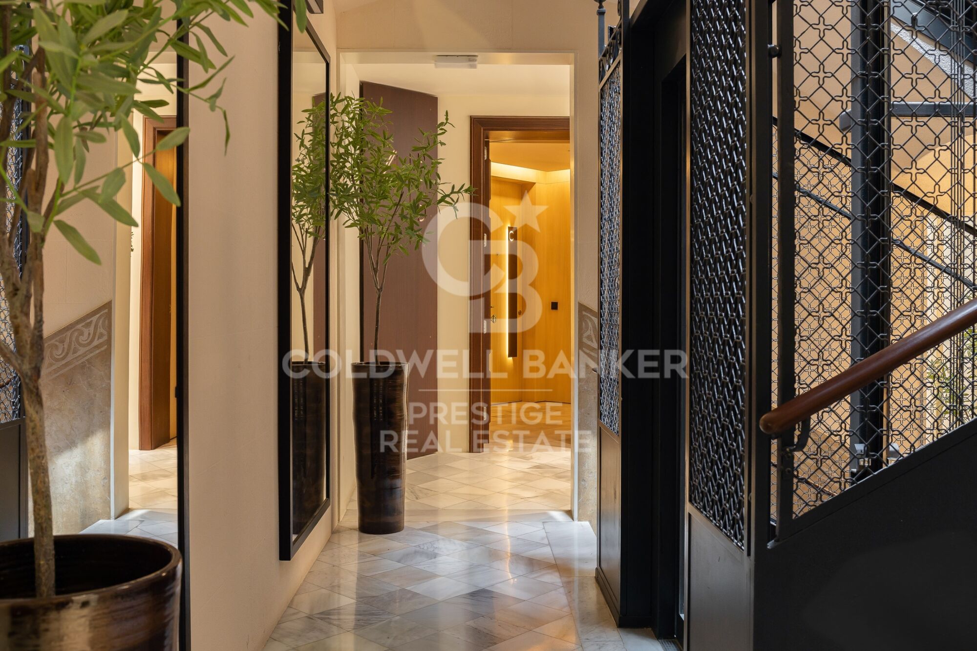 Viviendas exclusivas de obra nueva en venta con mirador y piscina en Paseo de Gracia