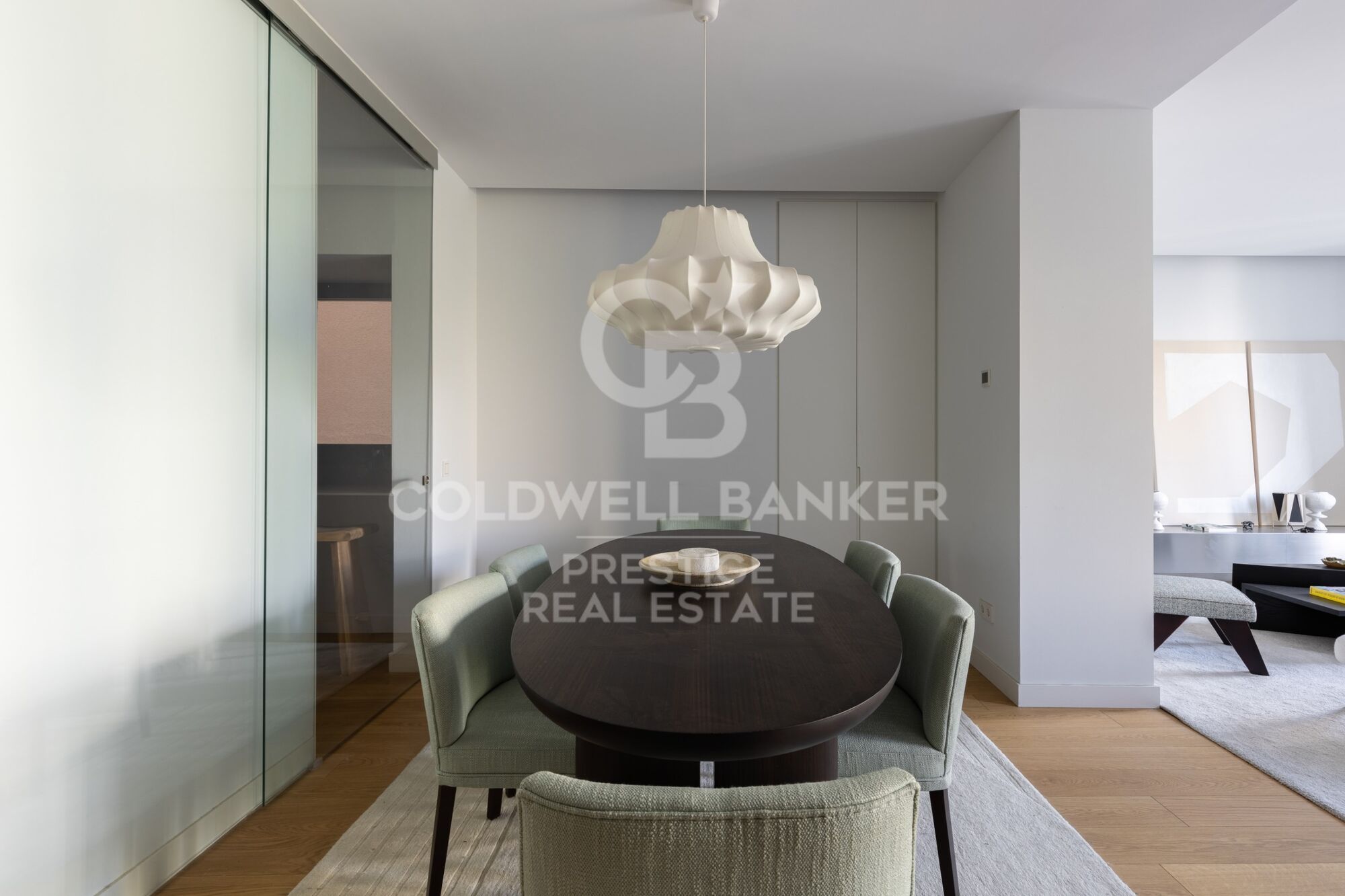 Viviendas exclusivas de obra nueva en venta con mirador y piscina en Paseo de Gracia