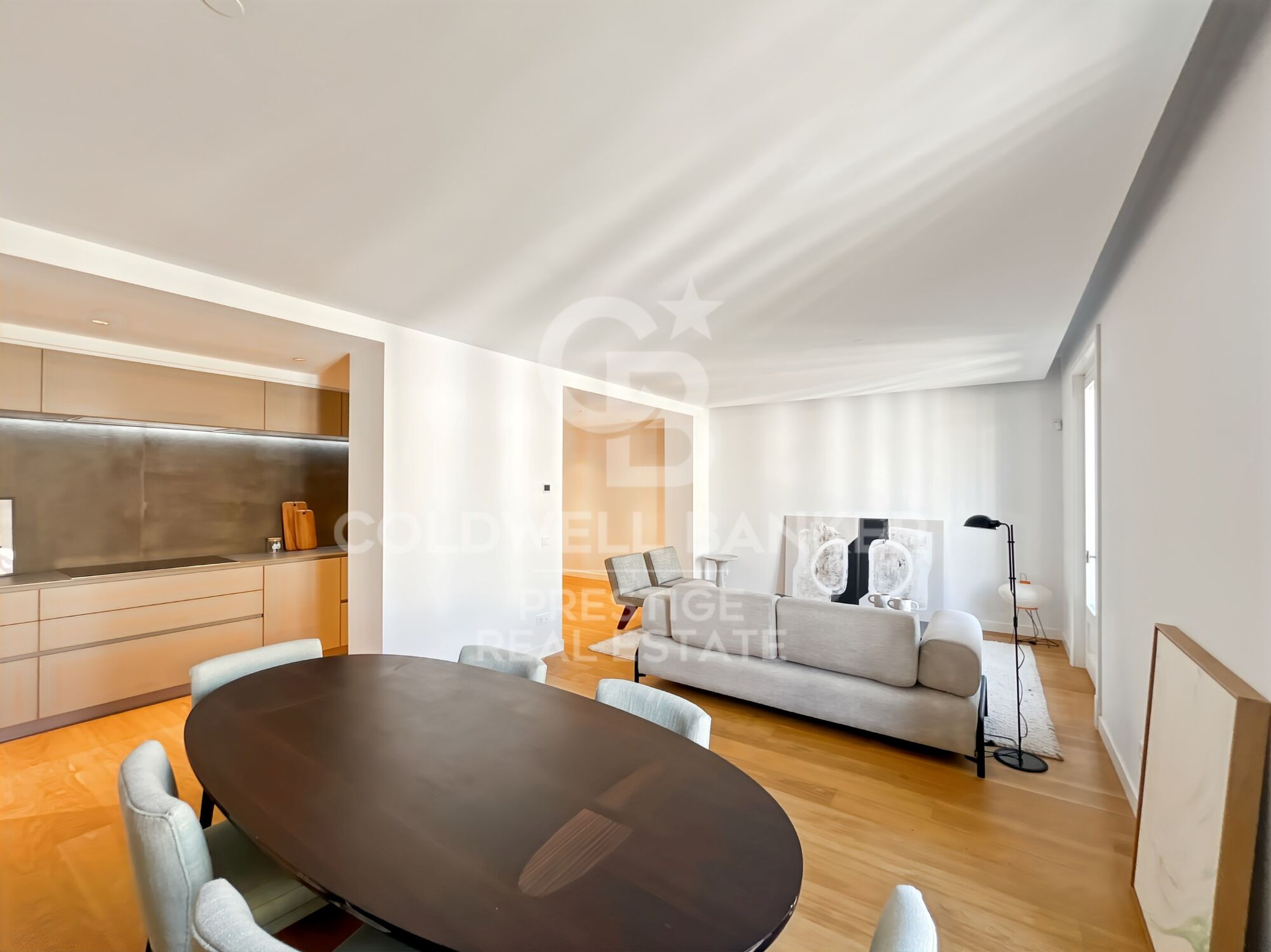 Luxury development with swimming pool in Paseo de Gracia
