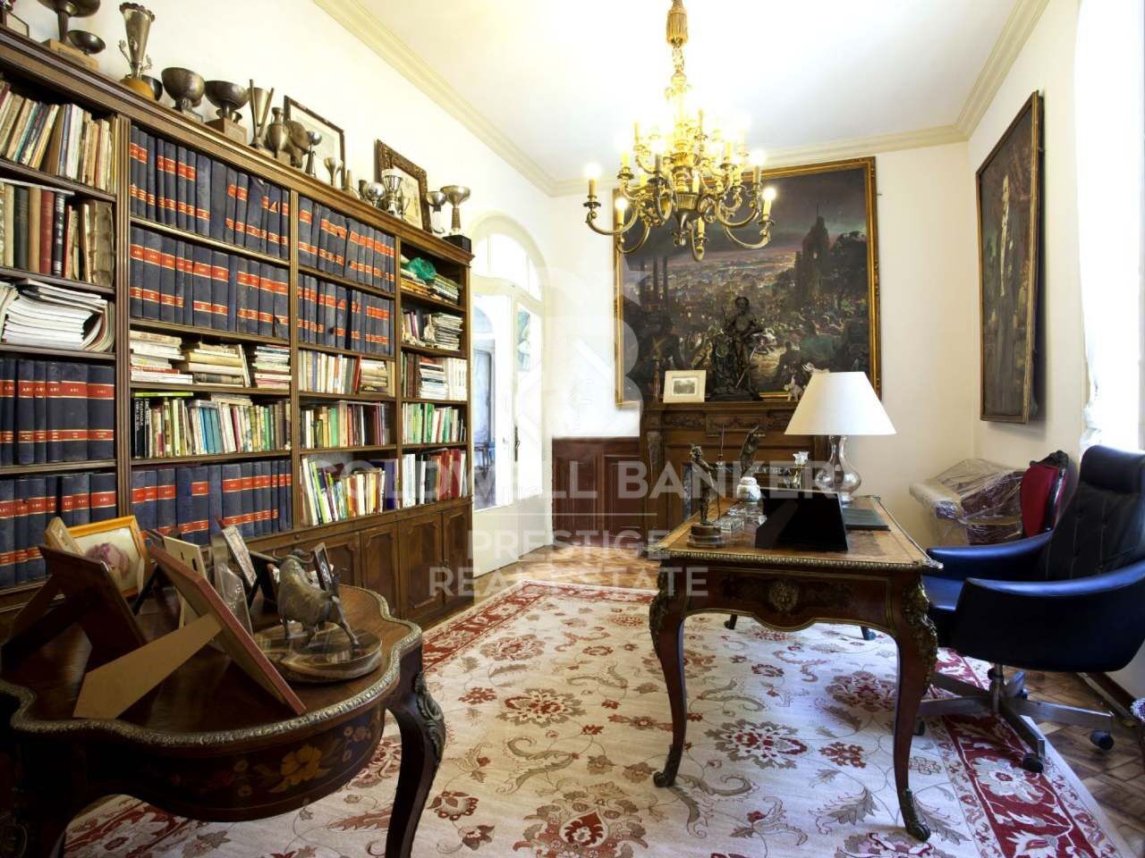 En venta exclusivo palacete neoclásico en Pedralbes