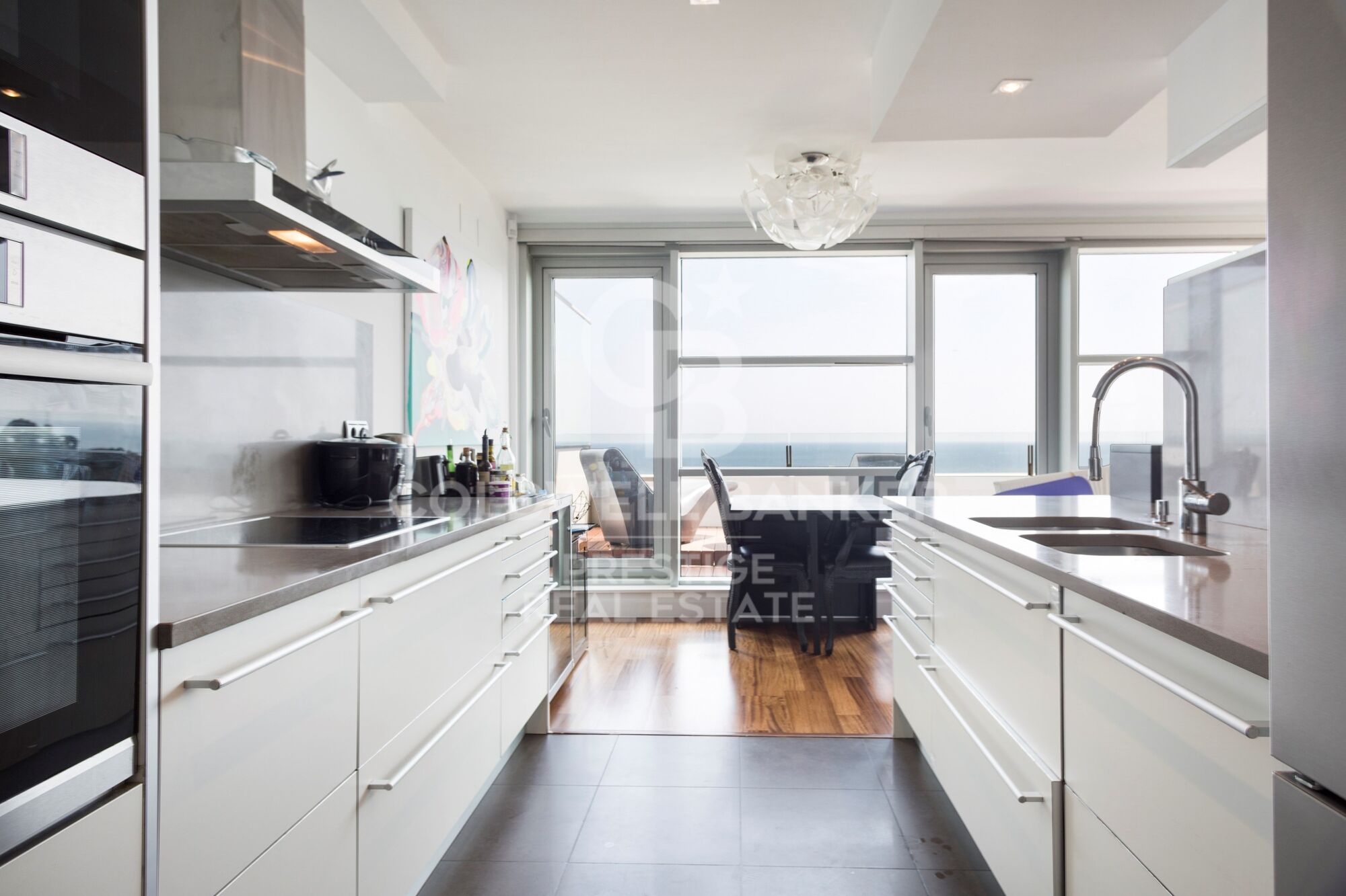 Penthouse for sale with terrace and sea views in Diagonal