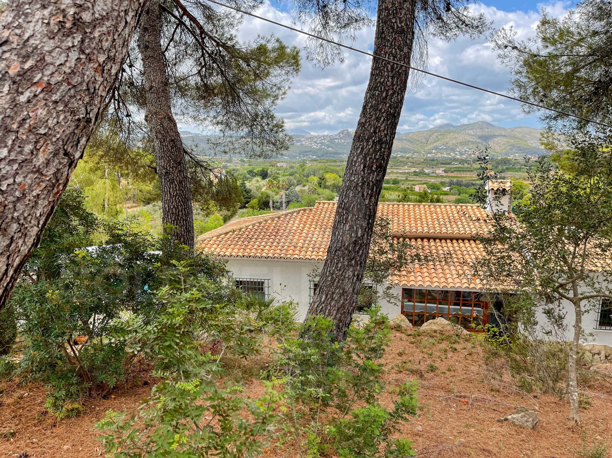 5Bed country house with infinite views. Near the Golf Club