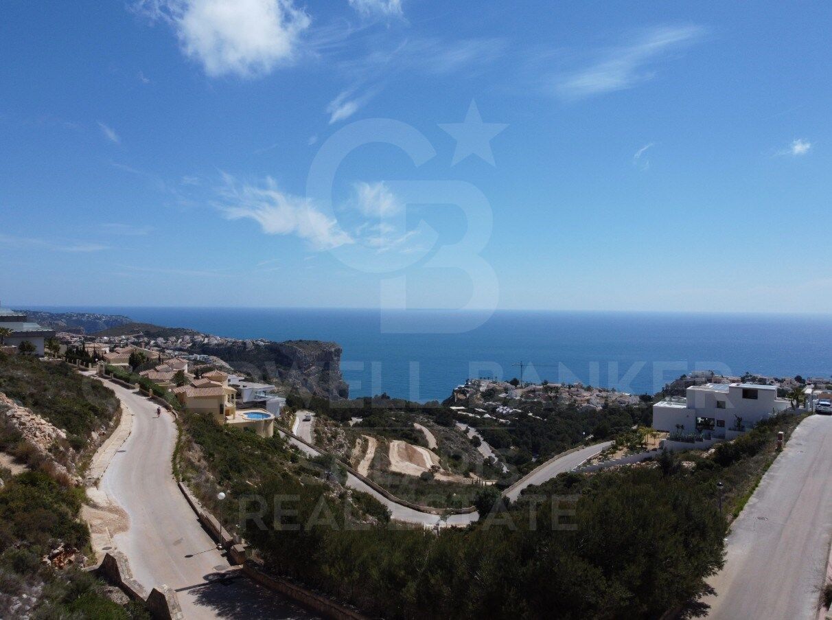 Prächtige Villa mit 4 Schlafzimmern in exklusiver Gegend von Cumbre del Sol