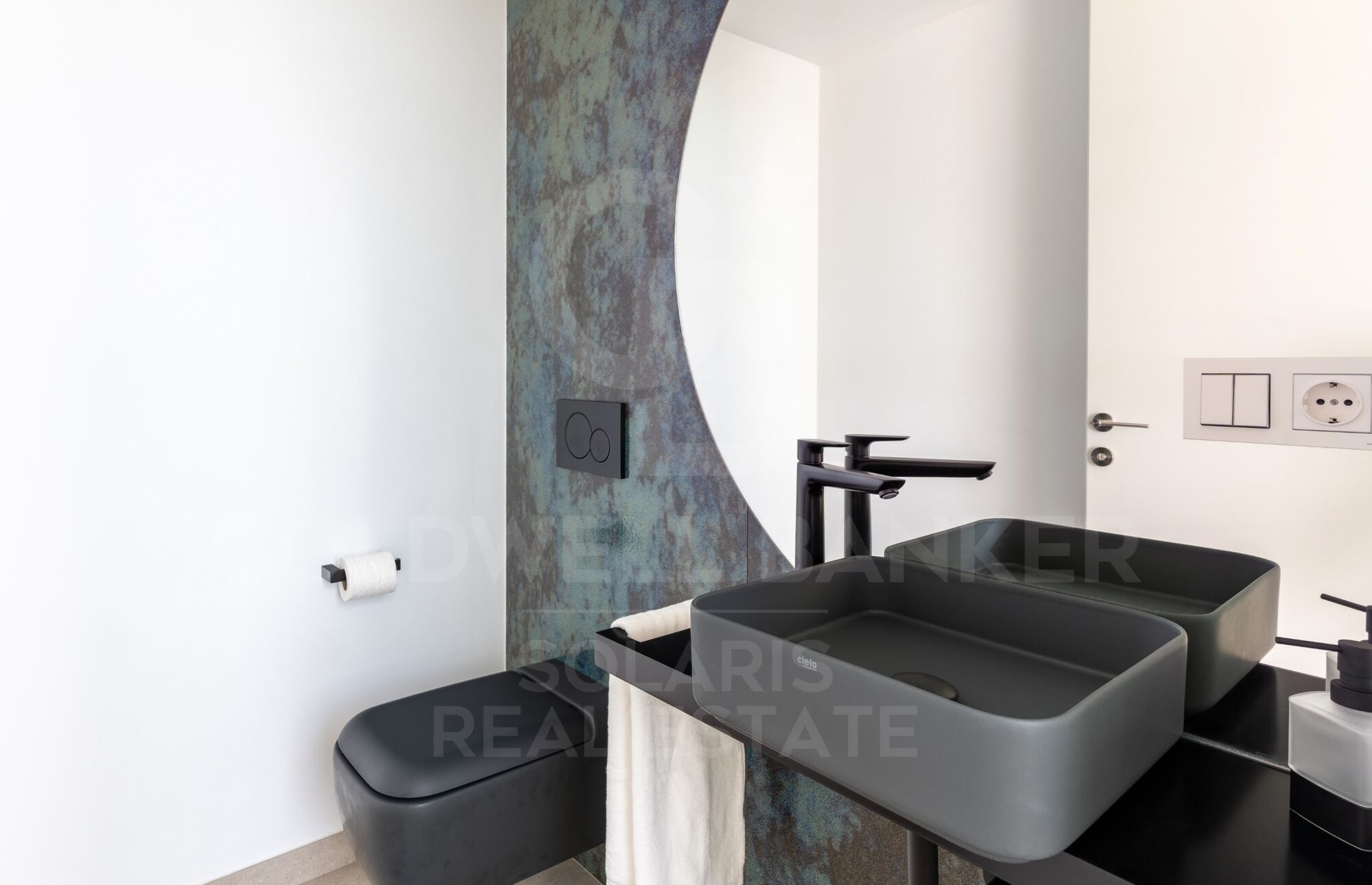 Exclusive luxury villa with sea views in Altea Hills