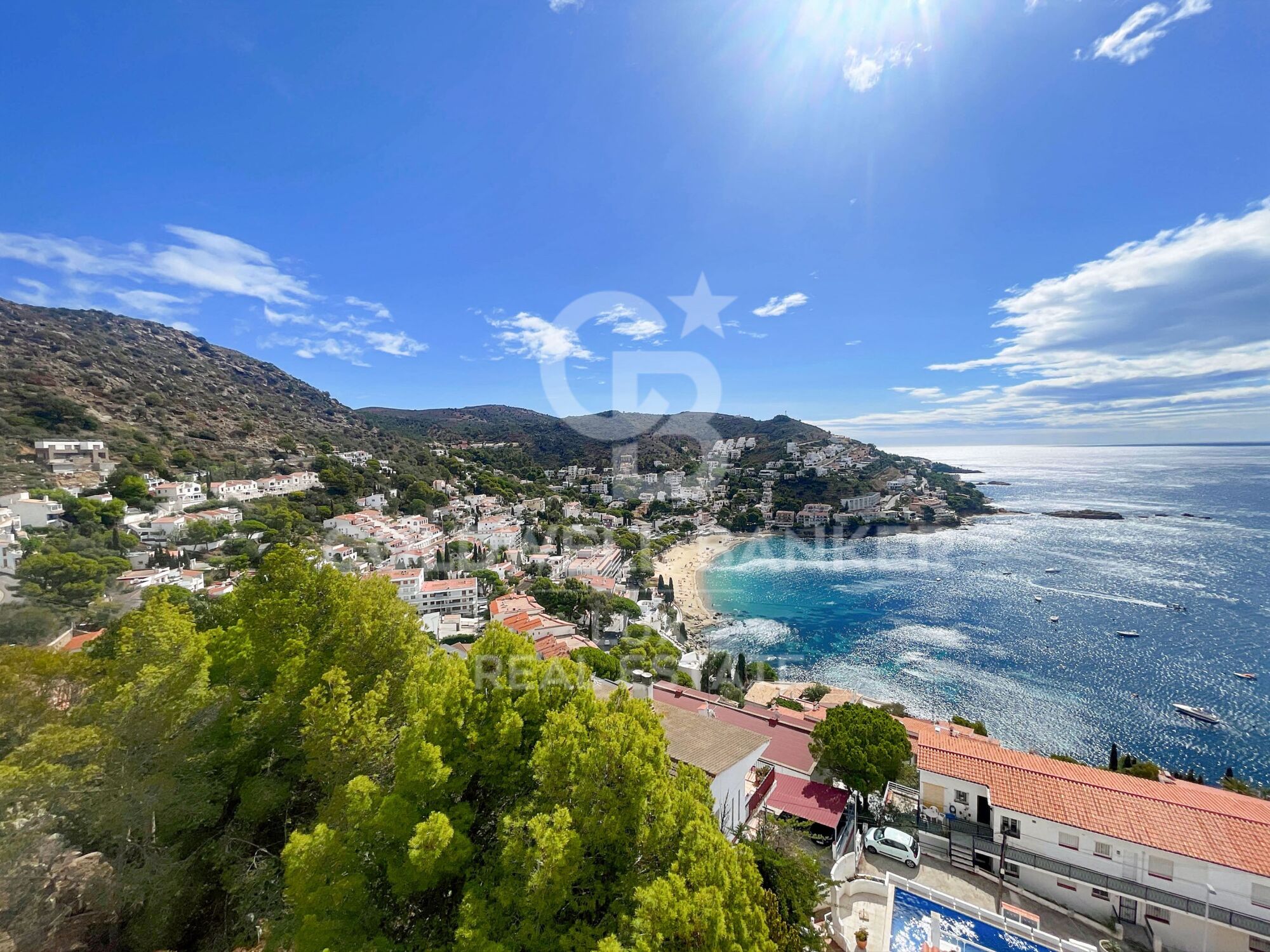 Piso de 2 dormitorios con garaje en Canyelles