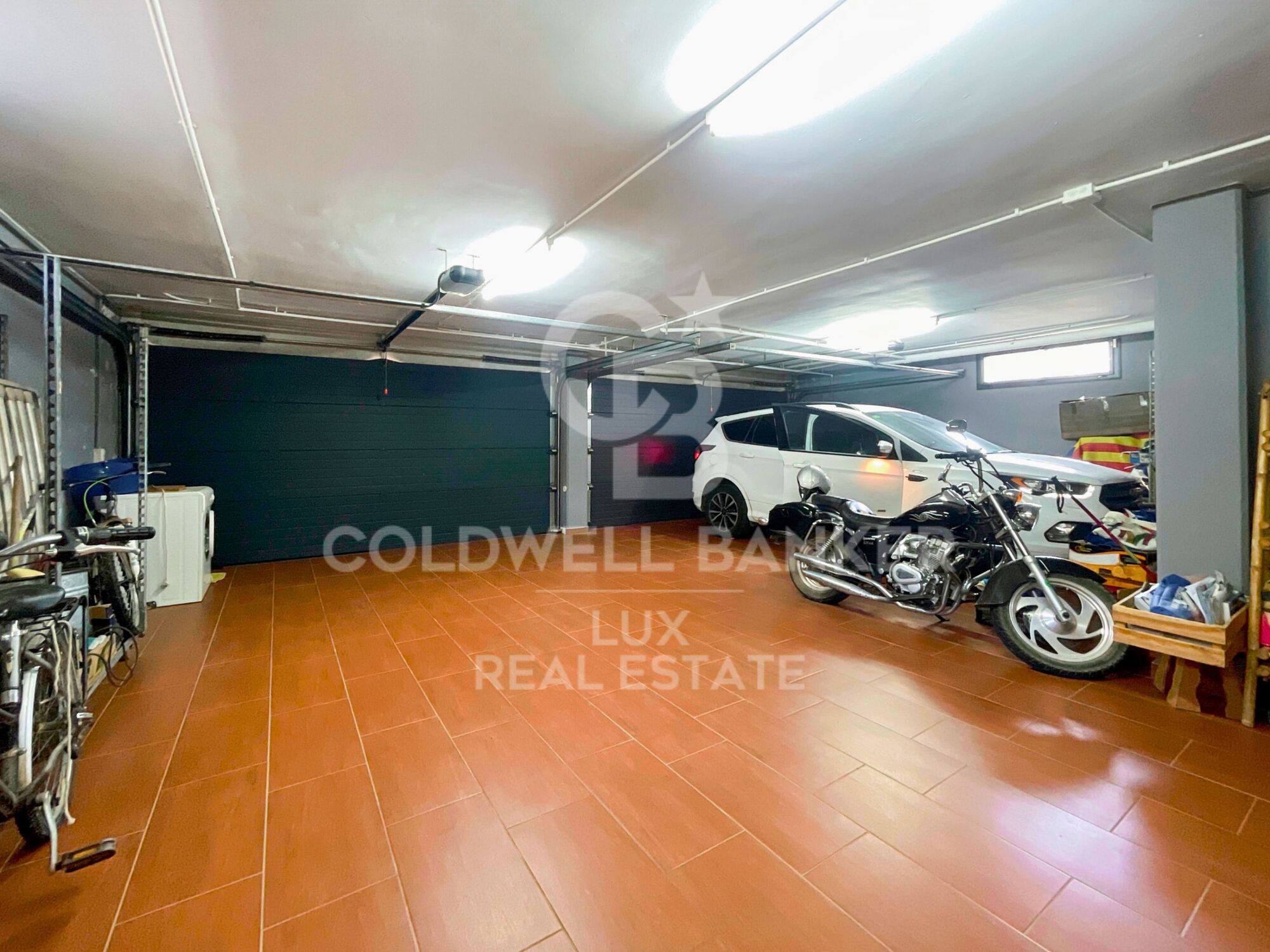 Casa de lujo en el Golf de Peralada con piscina y garaje