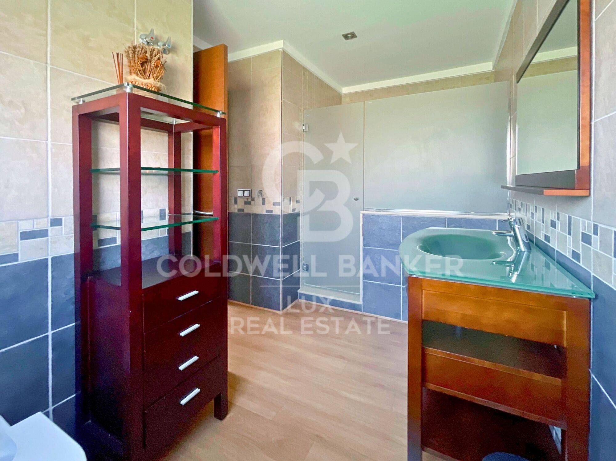 Luxury house in the Golf de Peralada with pool and garage