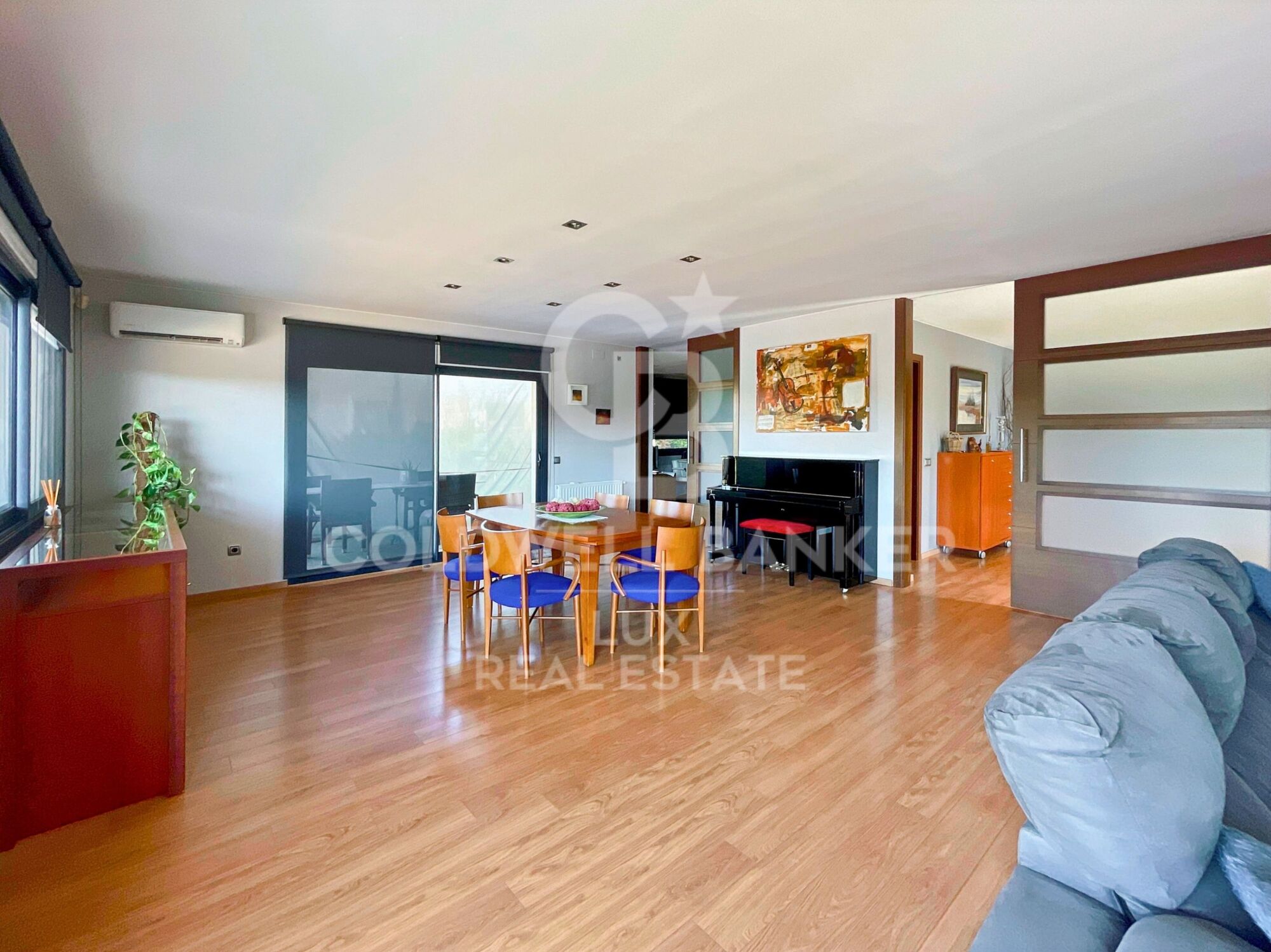 Luxury house in the Golf de Peralada with pool and garage