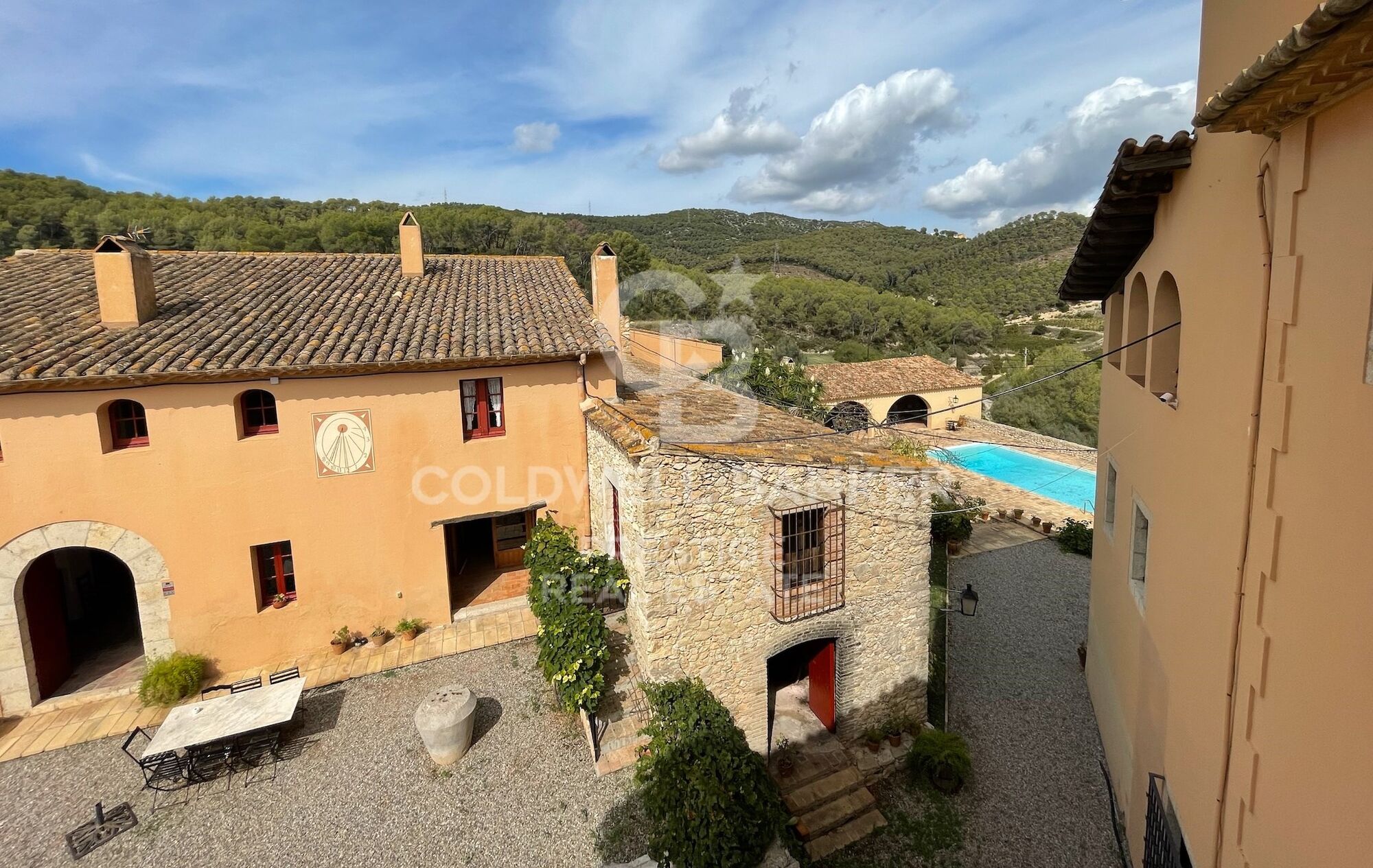 Catalan country estate for sale from the 13th century near Sitges
