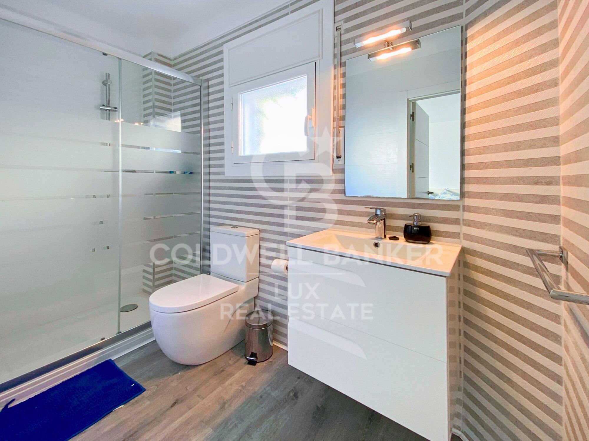 Unique luxury villa with 20m boat garage in Empuriabrava