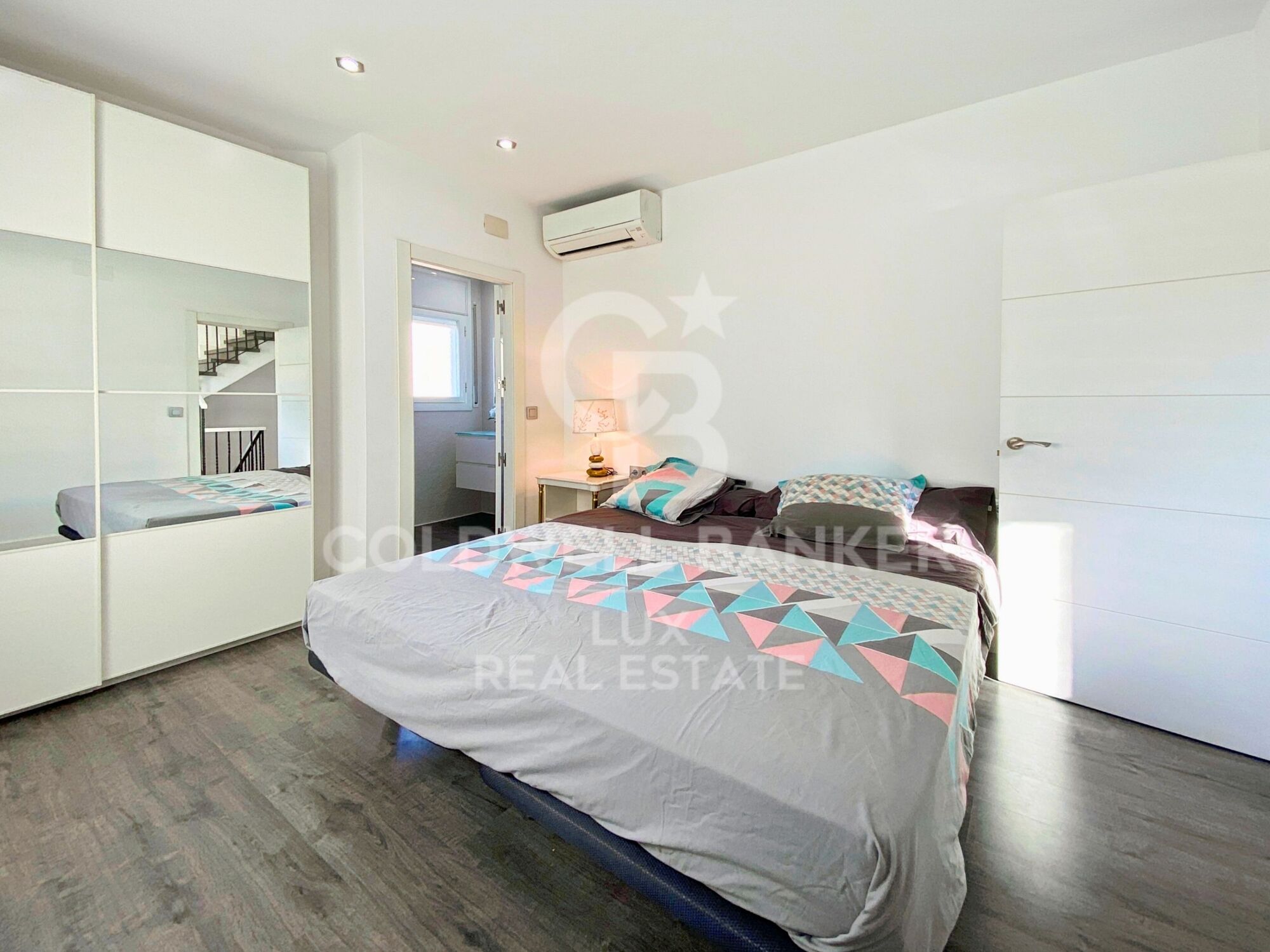 Unique luxury villa with 20m boat garage in Empuriabrava