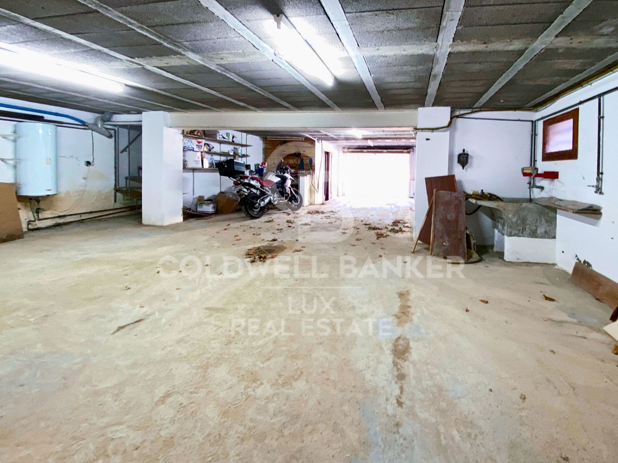 Unique luxury villa with 20m boat garage in Empuriabrava