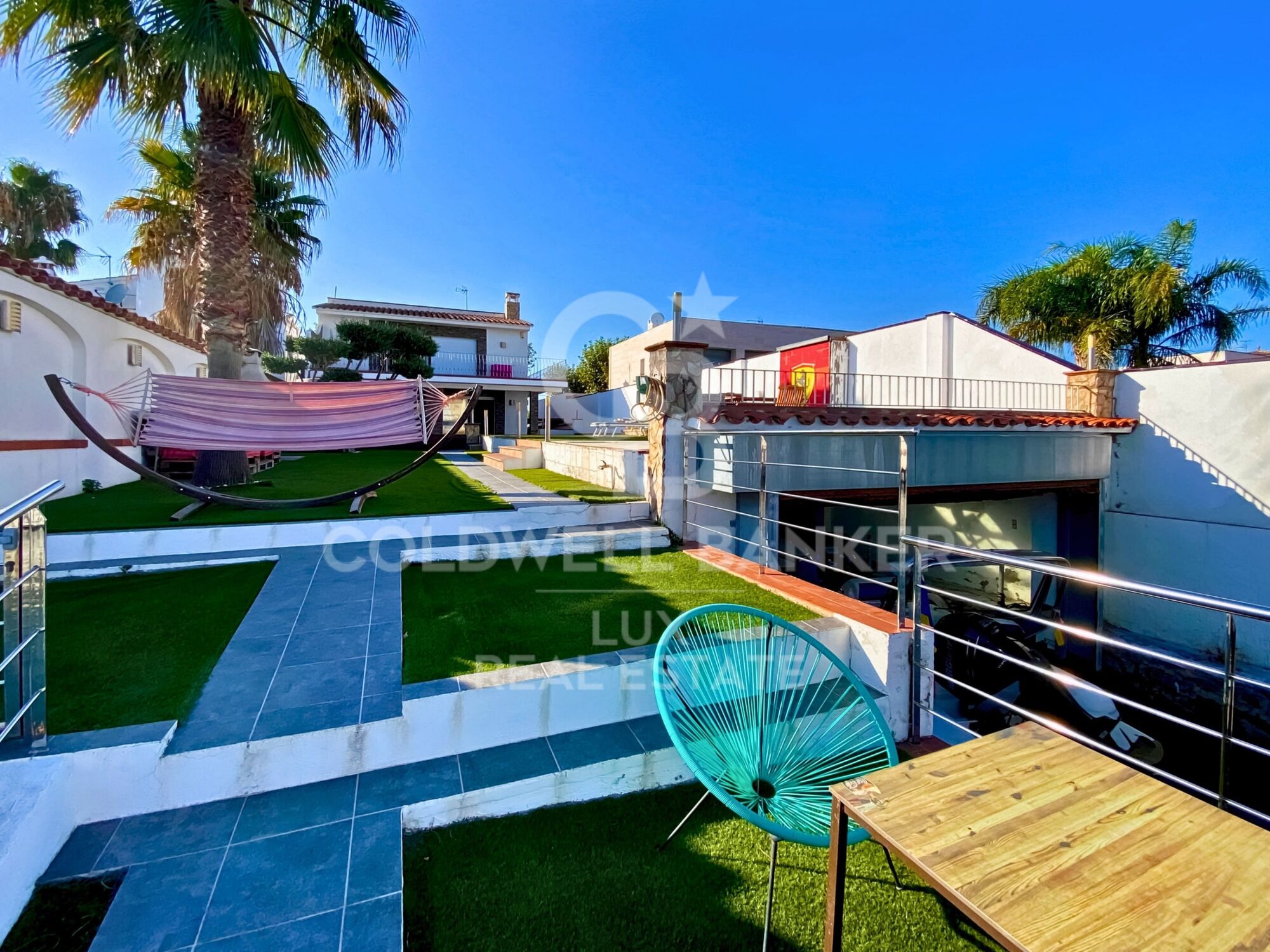 Villa de luxe unique avec garage à bateaux de 20m à Empuriabrava