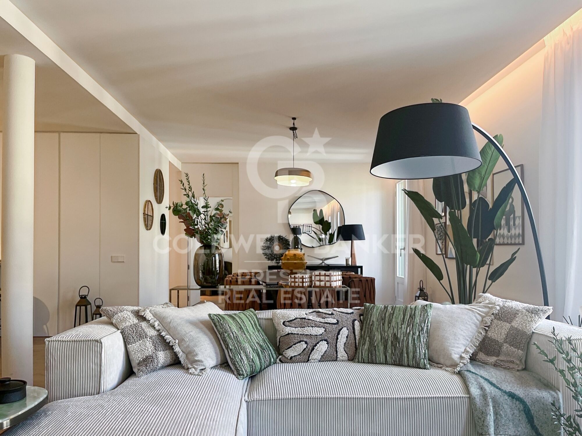 Penthouse for sale on the iconic Rambla Catalunya