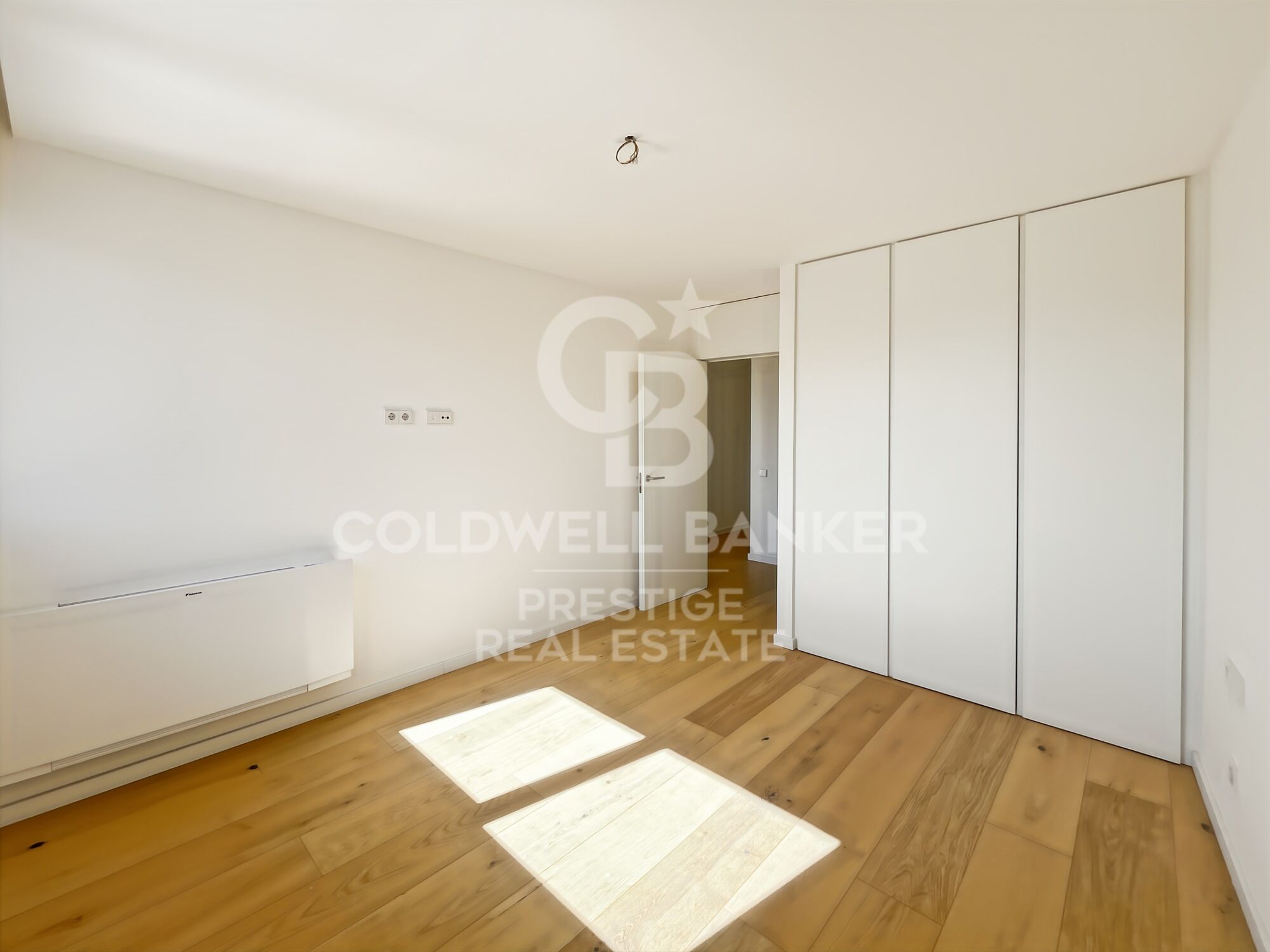 New-build penthouse for sale on Rambla Catalunya