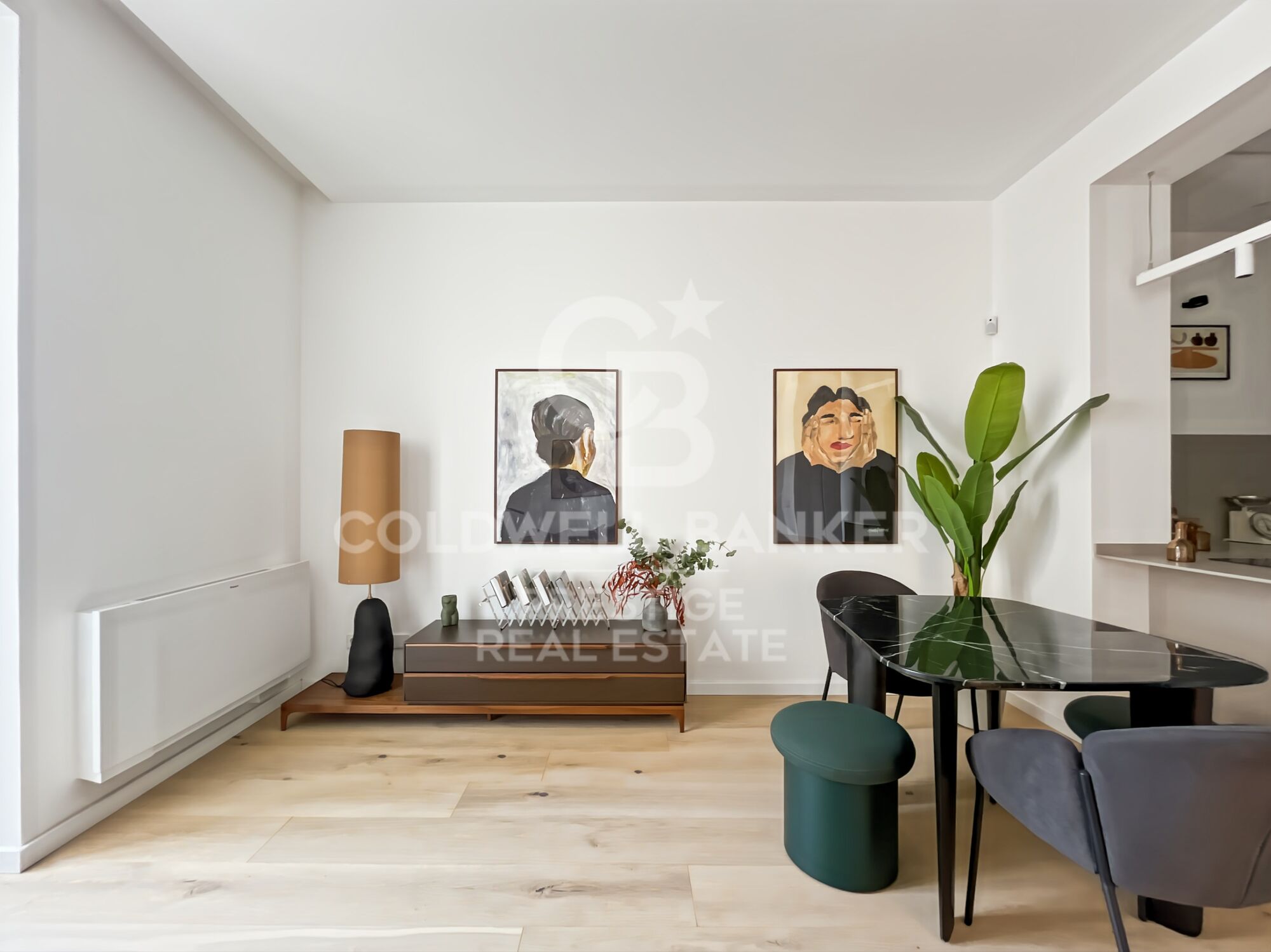 New-build flat for sale on Rambla Cataluña