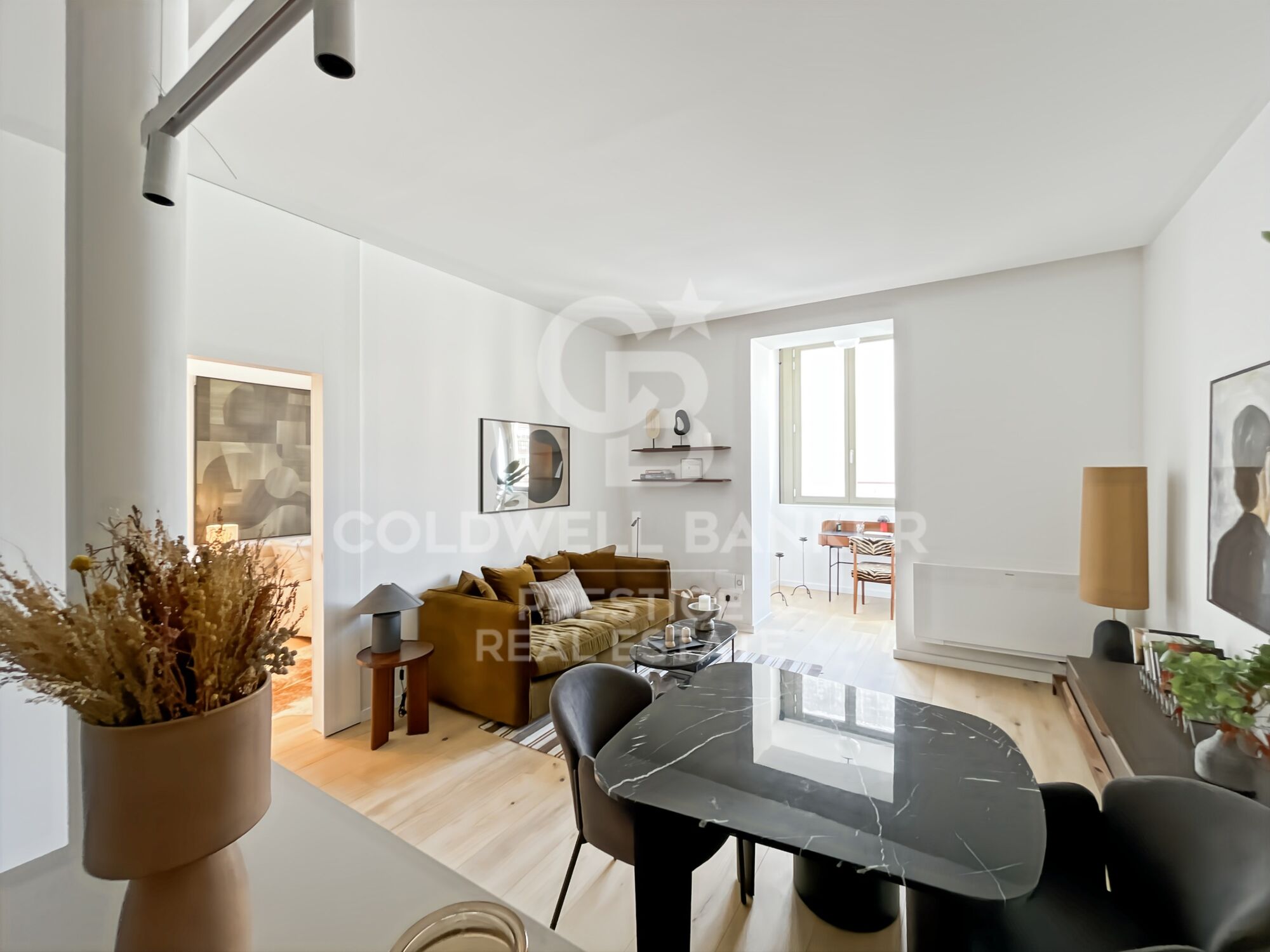 New-build flat for sale on Rambla Cataluña