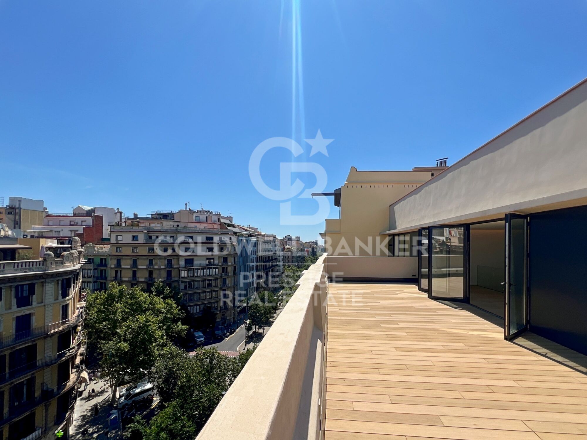 Ático duplex de obra nueva con terraza en Rambla Cataluña