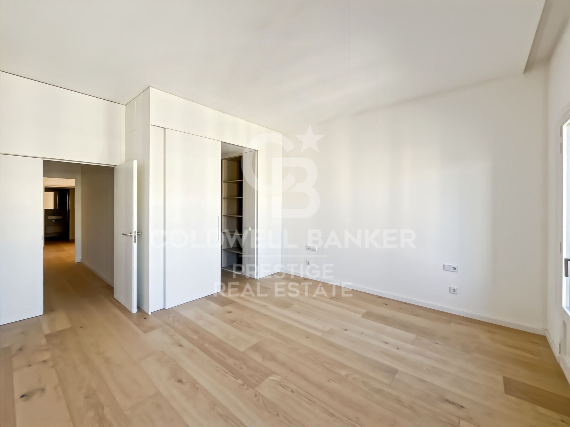 Ático duplex de obra nueva con terraza en Rambla Cataluña